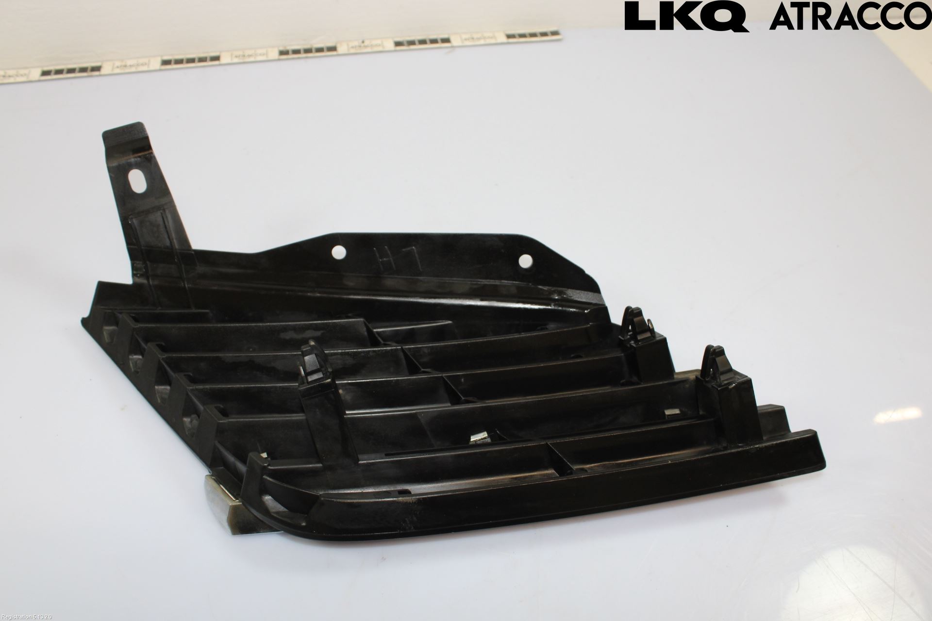 Nissan PRIMERA 02-07 Grilldel Venstre