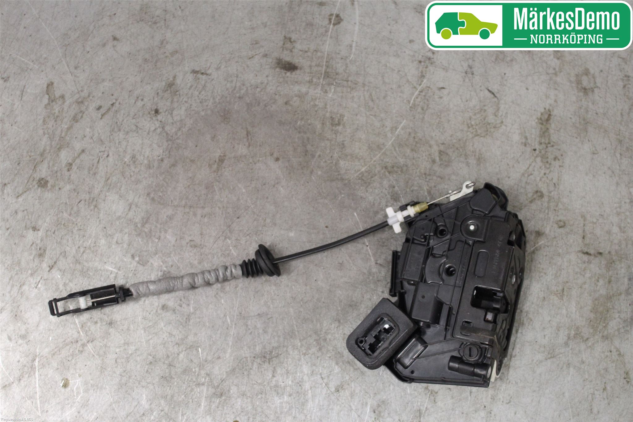 Volkswagen VW POLO 10-17 Dørlås - Låsekasse