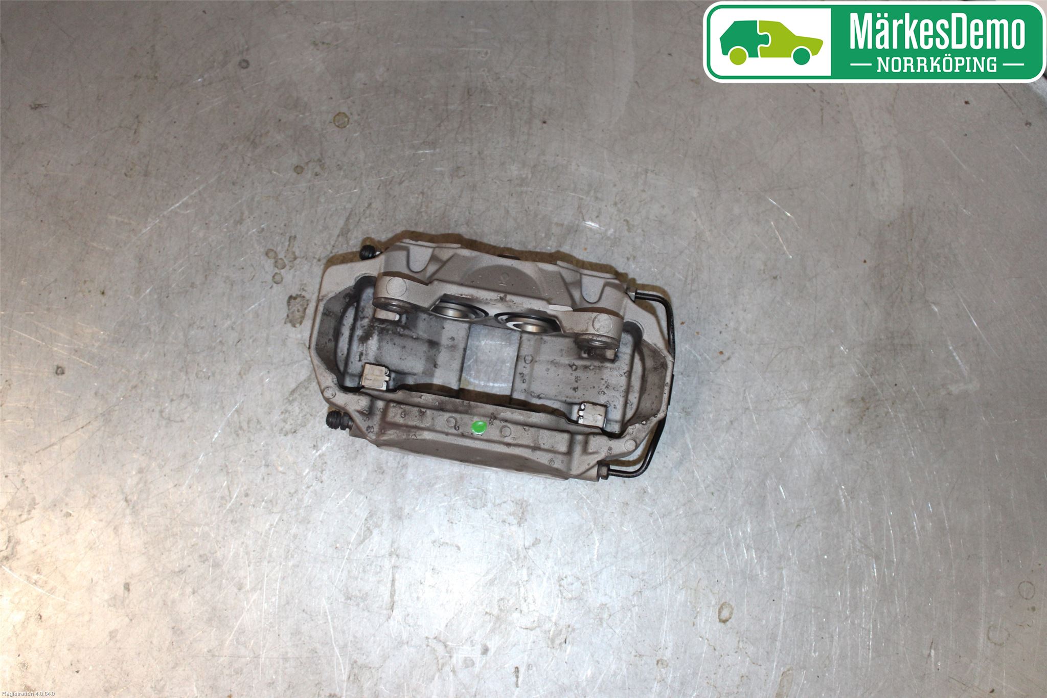 Audi A4/S4 B9 20- Bremsecaliper Foran Høyre