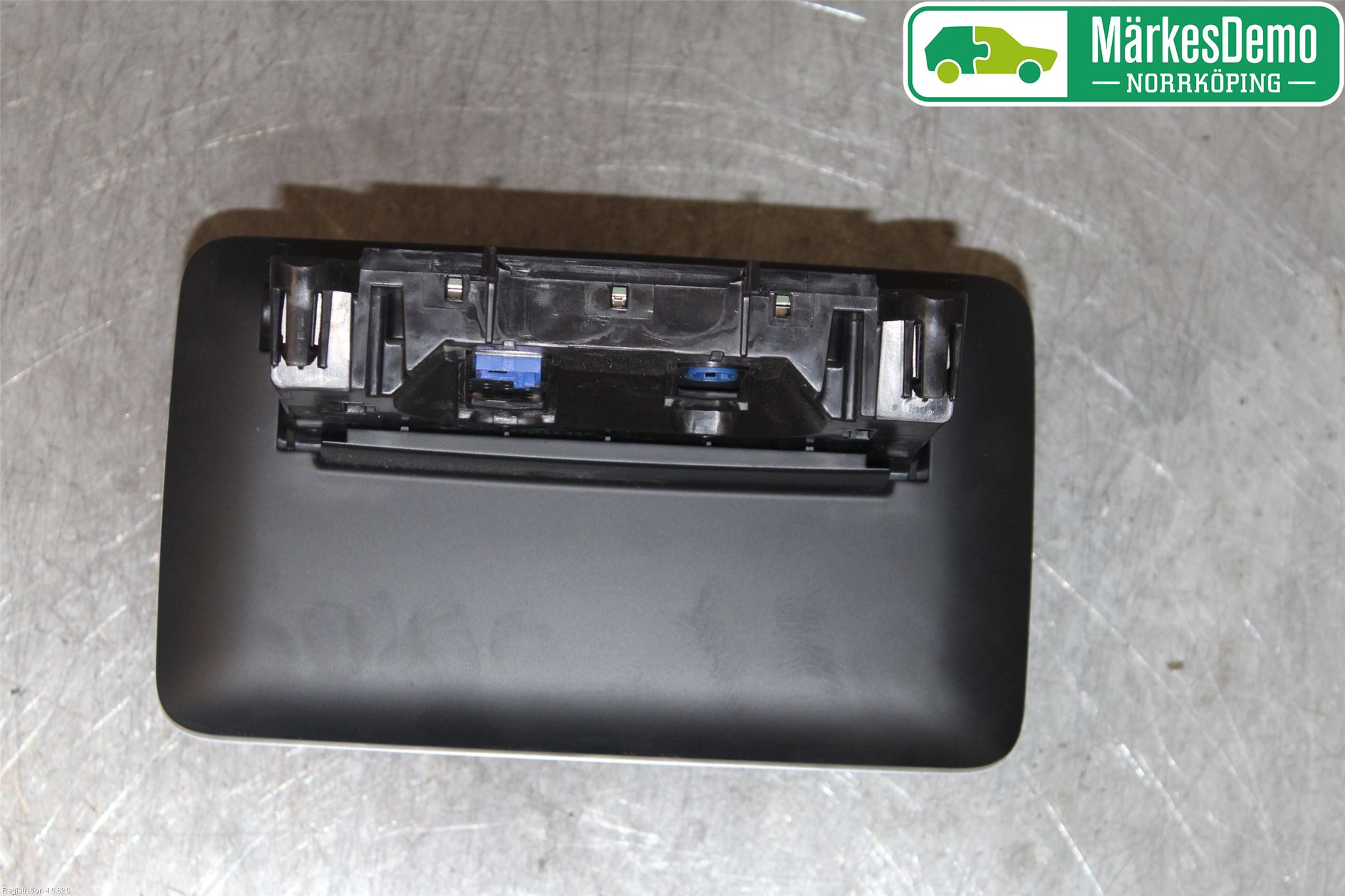 Mercedes-Benz MB GLC-KLASS (X253/C253) 15-22 Instr Skjerm Dvd-Gps-Ac-Tlf