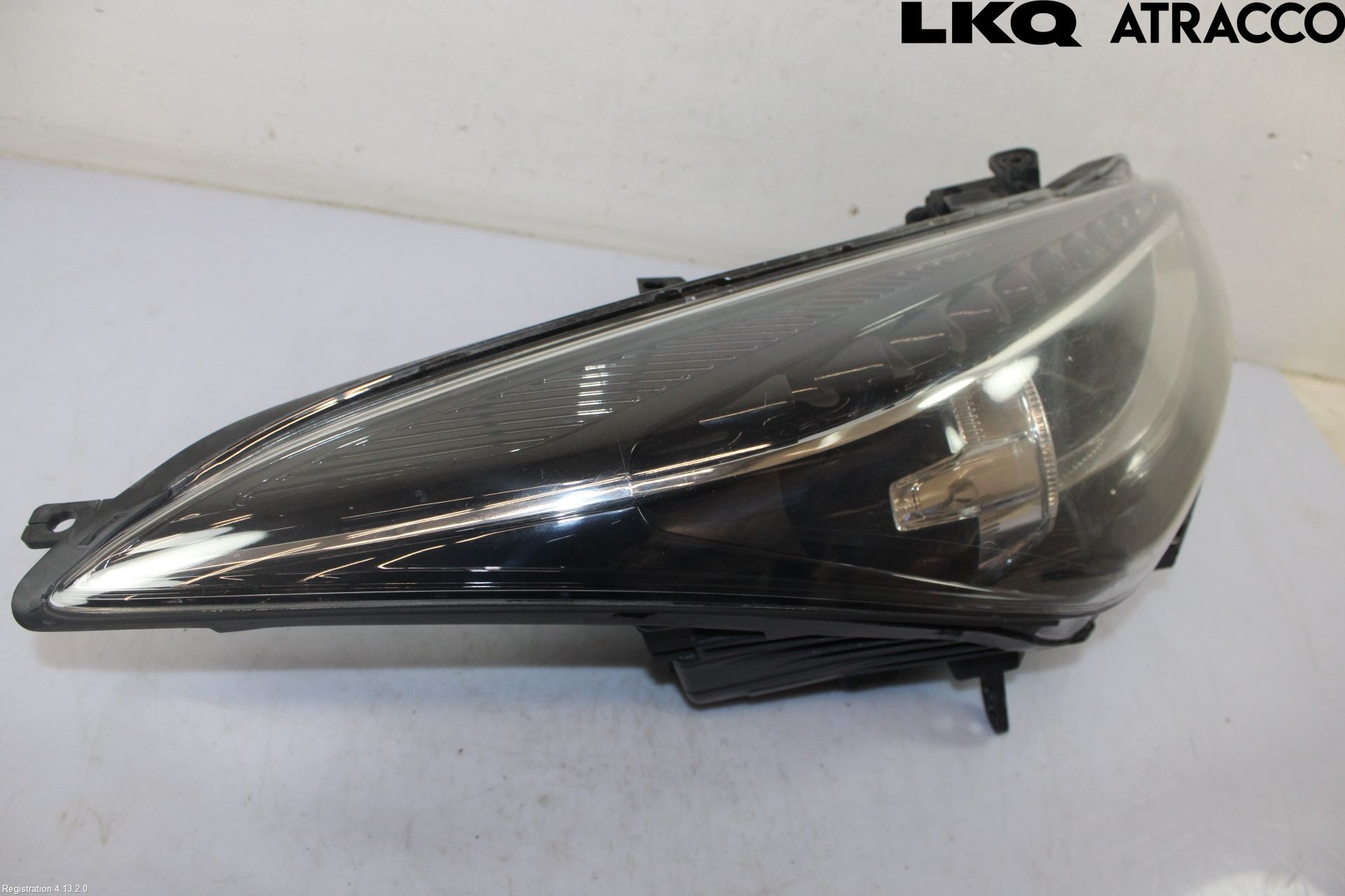 Hyundai i40 16-18 Frontlykt Høyre