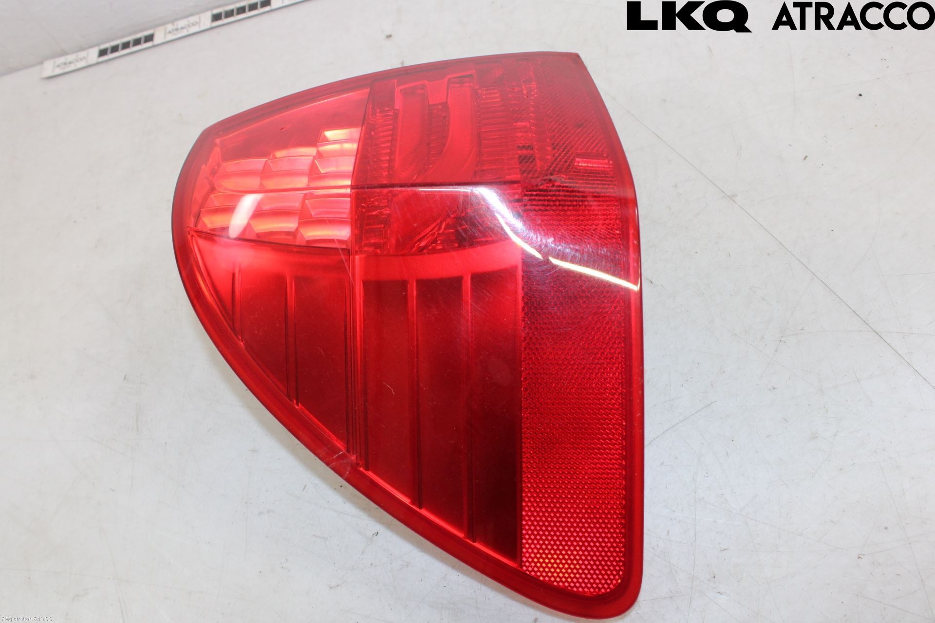 BMW 3 E90/91 SED/TOU 05-12 Baklykt Venstre