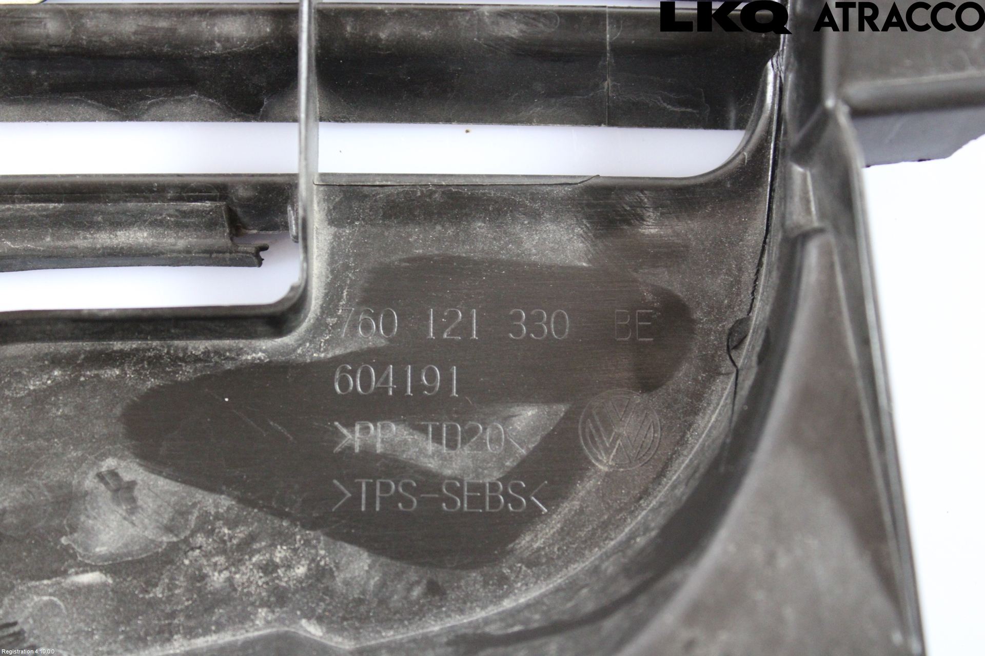 Volkswagen VW TOUAREG CR 18- Luftstyring Front
