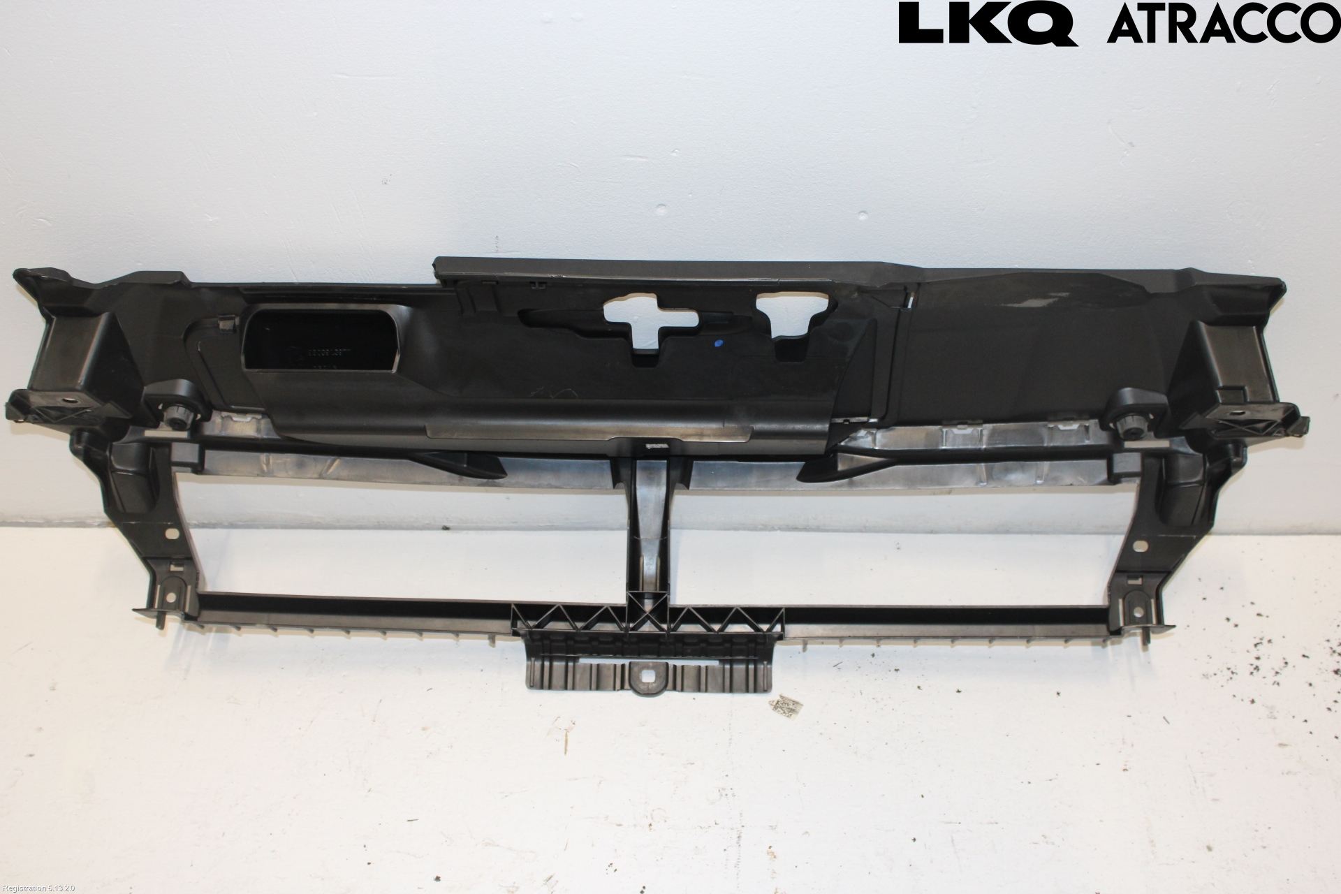 Peugeot 308 14-21 Frontstykke-Boks