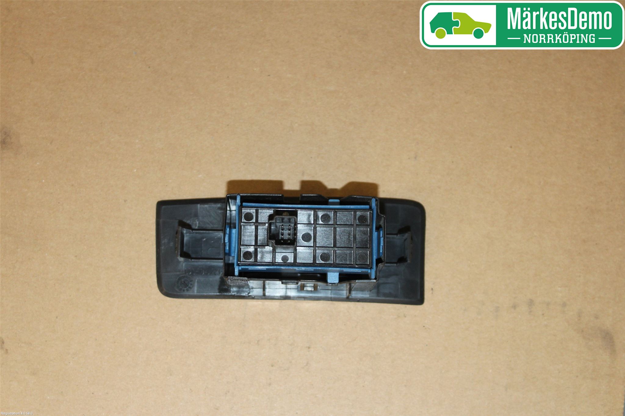 Toyota VERSO 09-18 Bryter Vindusheis