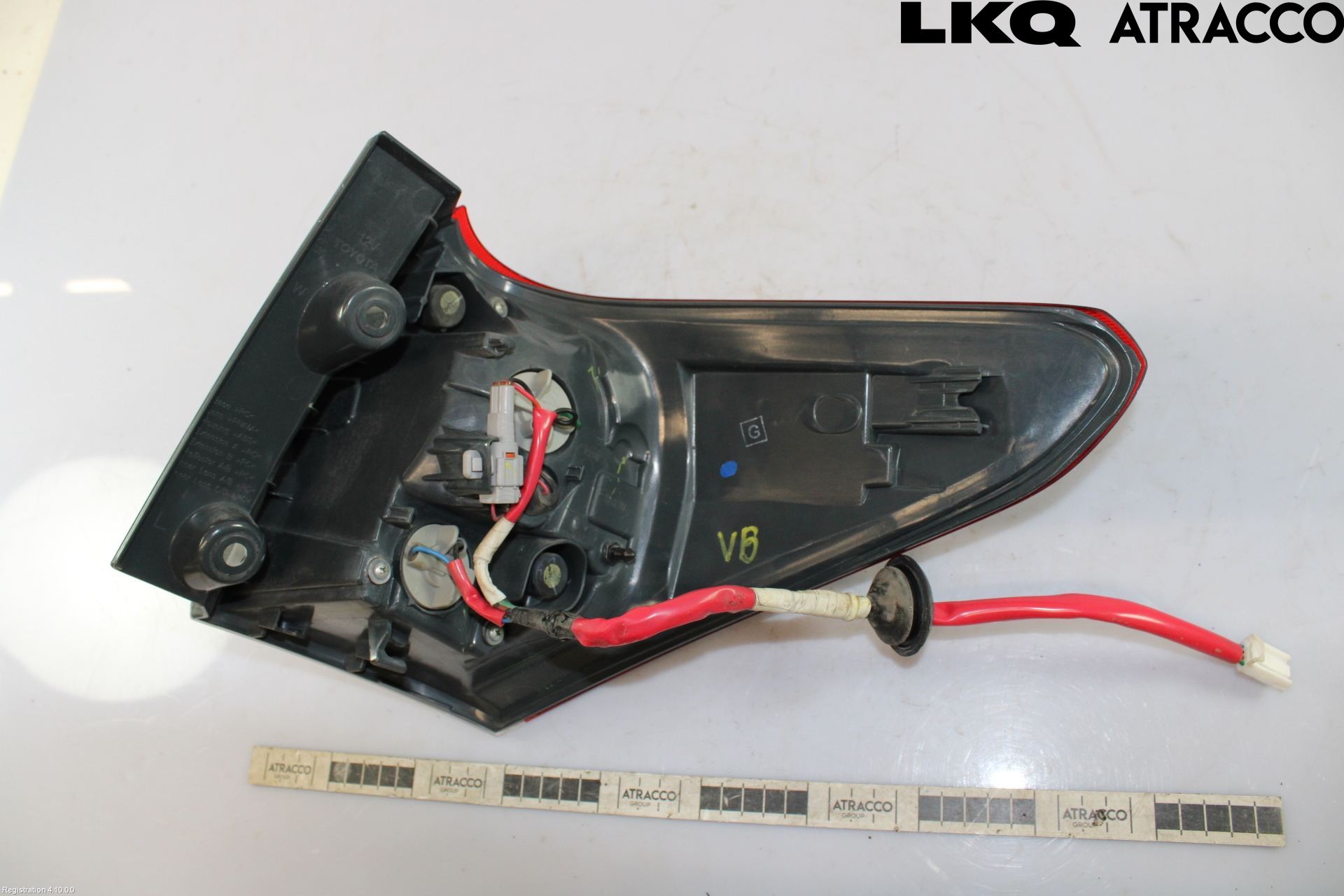 Toyota AURIS 13-19 Baklykt Venstre