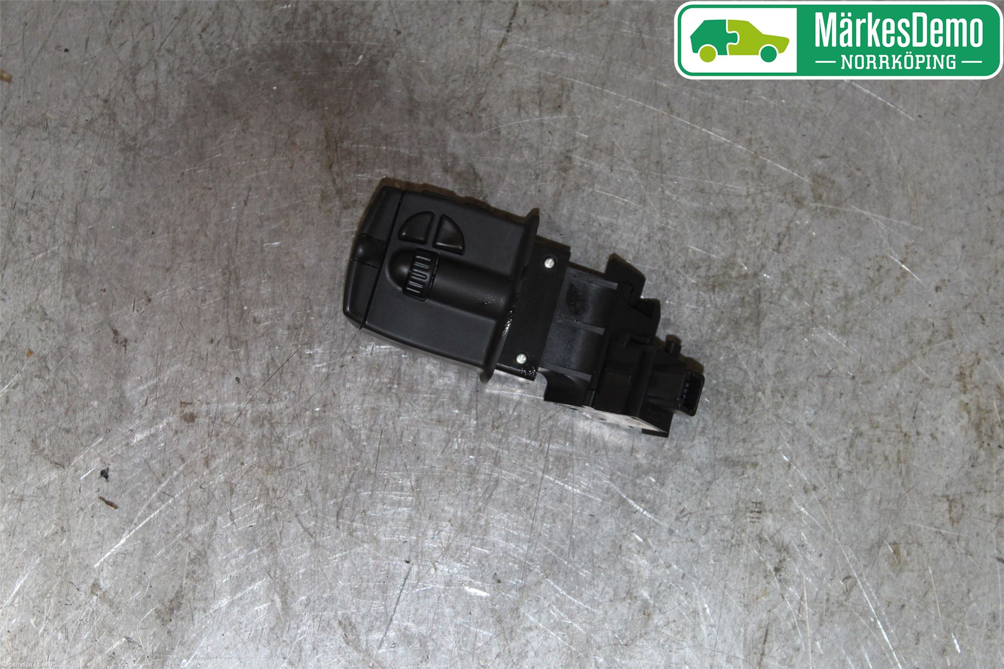 Renault MEGANE III 09-15 Bryter Ratt Radio-Stereo