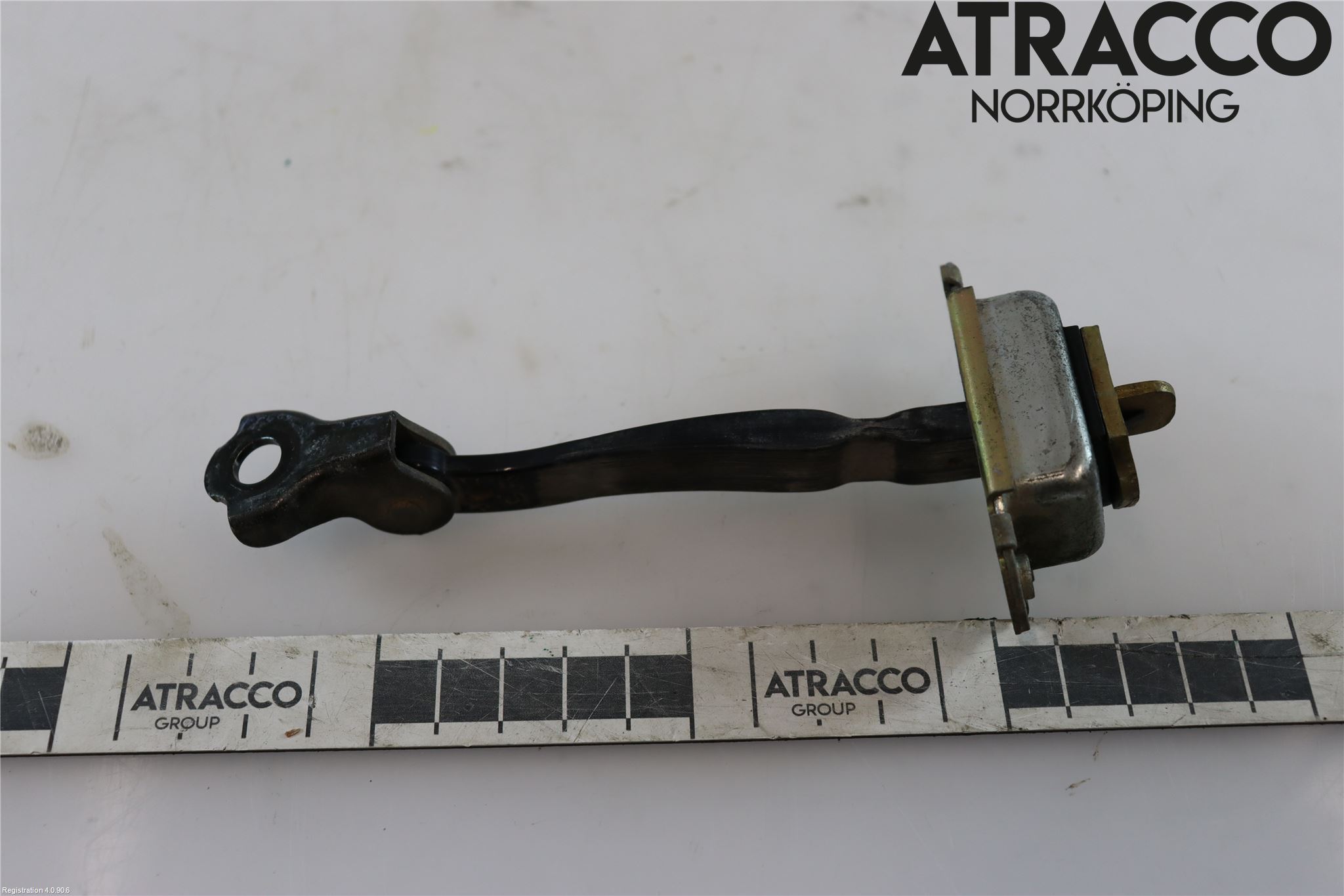 Nissan NAVARA 05-16 Dørstopper
