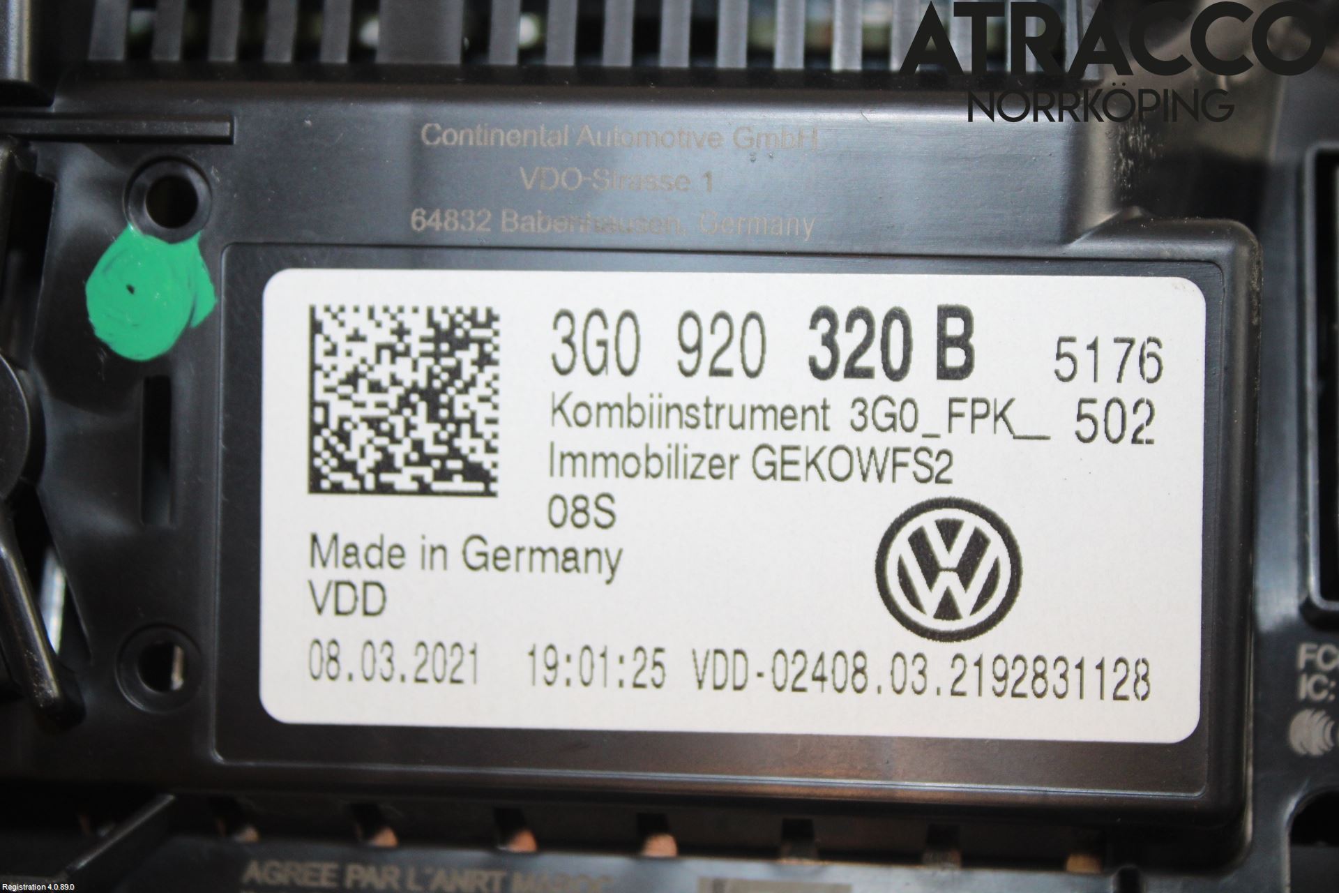 Volkswagen VW TIGUAN 16-24 Instr Kombinert