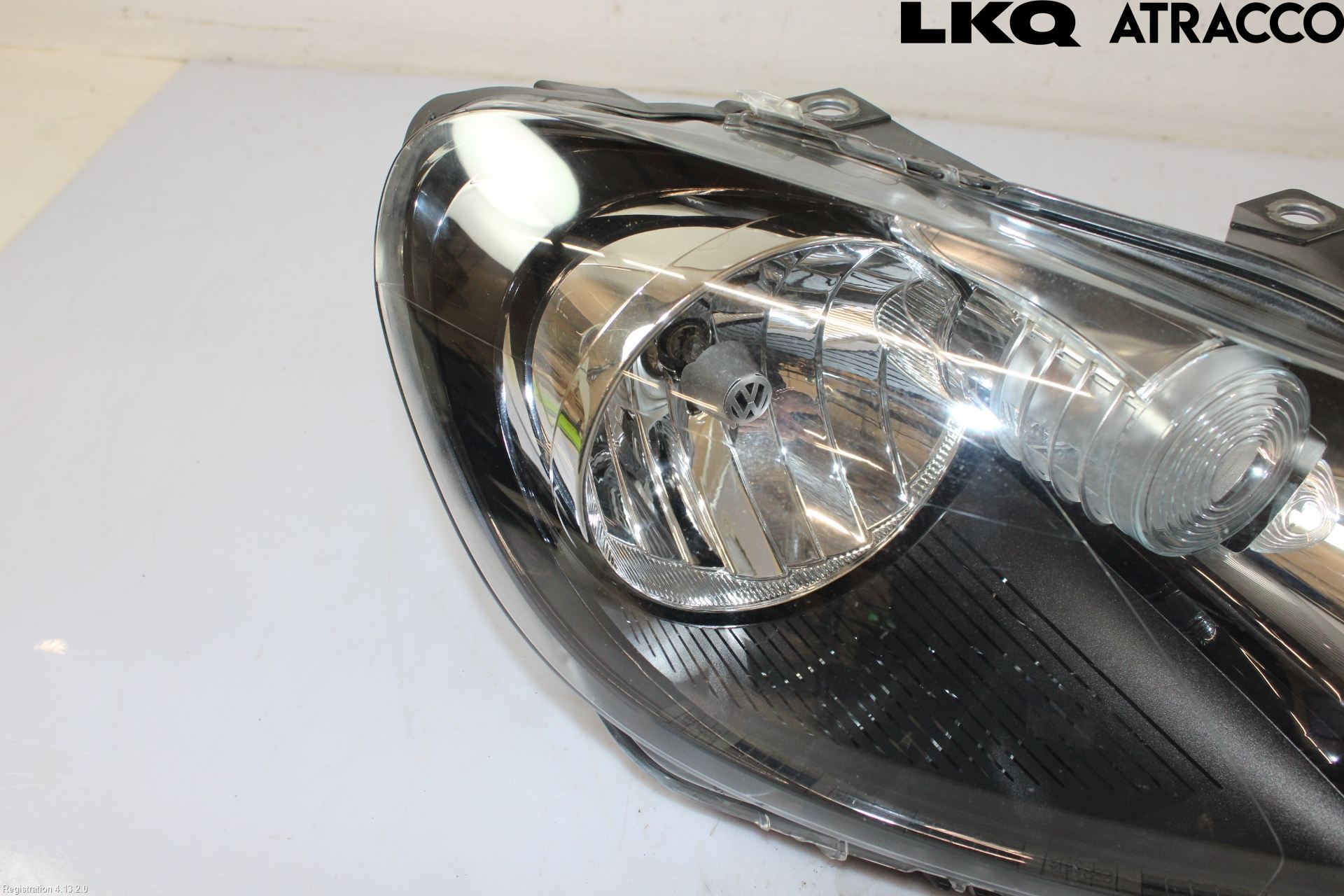 Volkswagen VW GOLF VI 09-13 Frontlykt Høyre