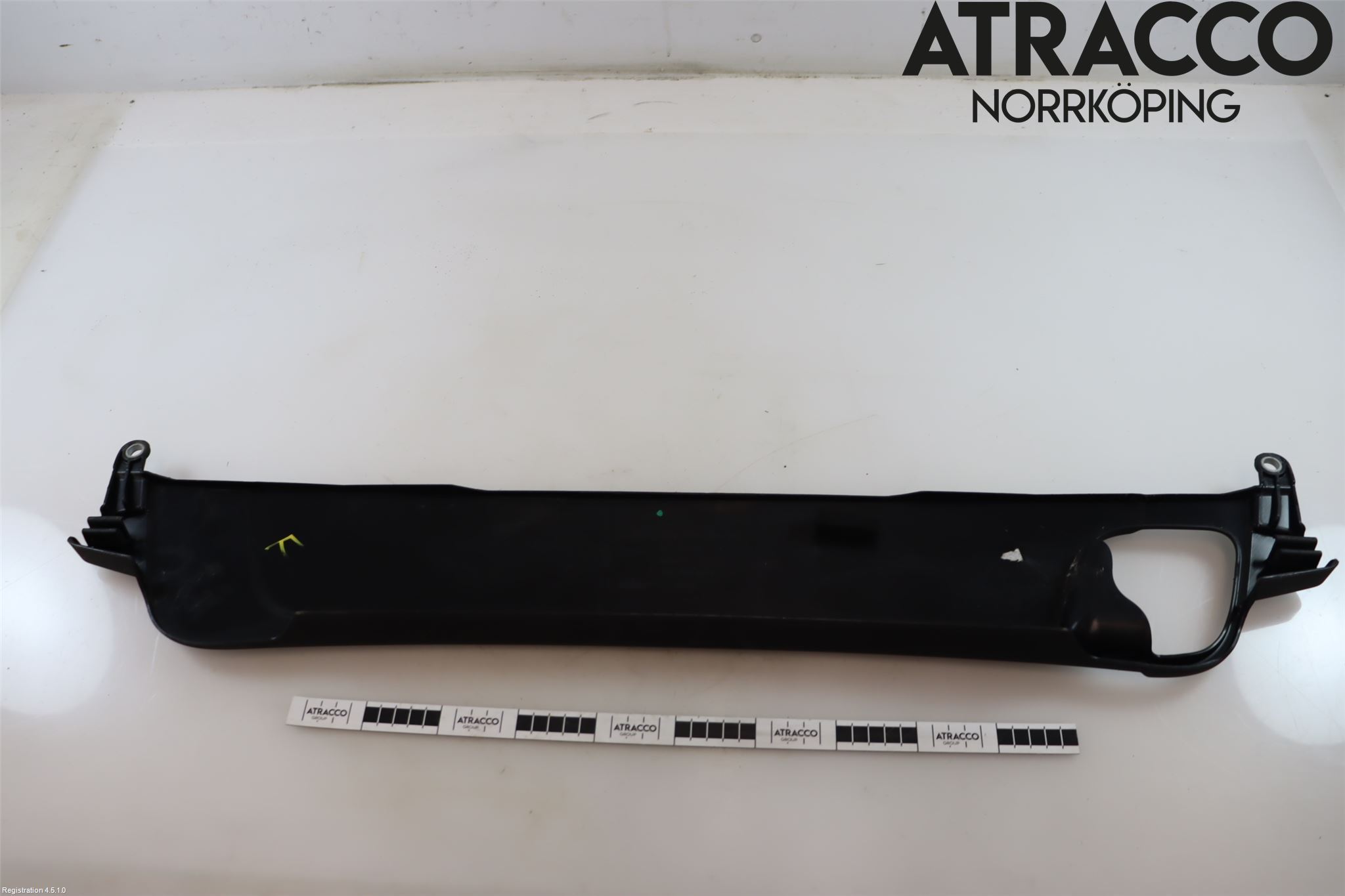 BMW 5 E60/61 Sed/Tou 02-10 Radiator Feste - Ramme - Bjelk