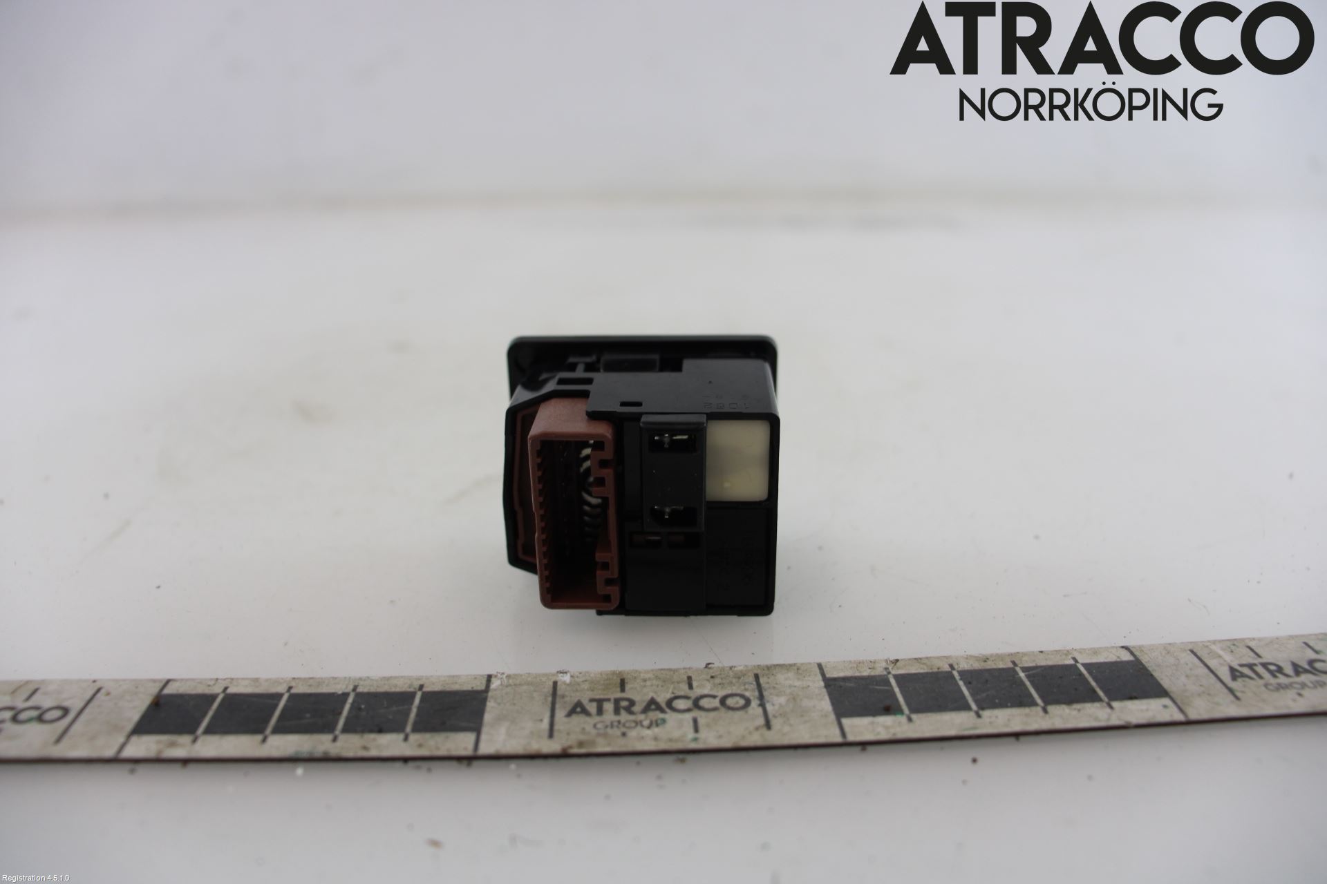 Toyota RAV4 13-18 Bryter Speil