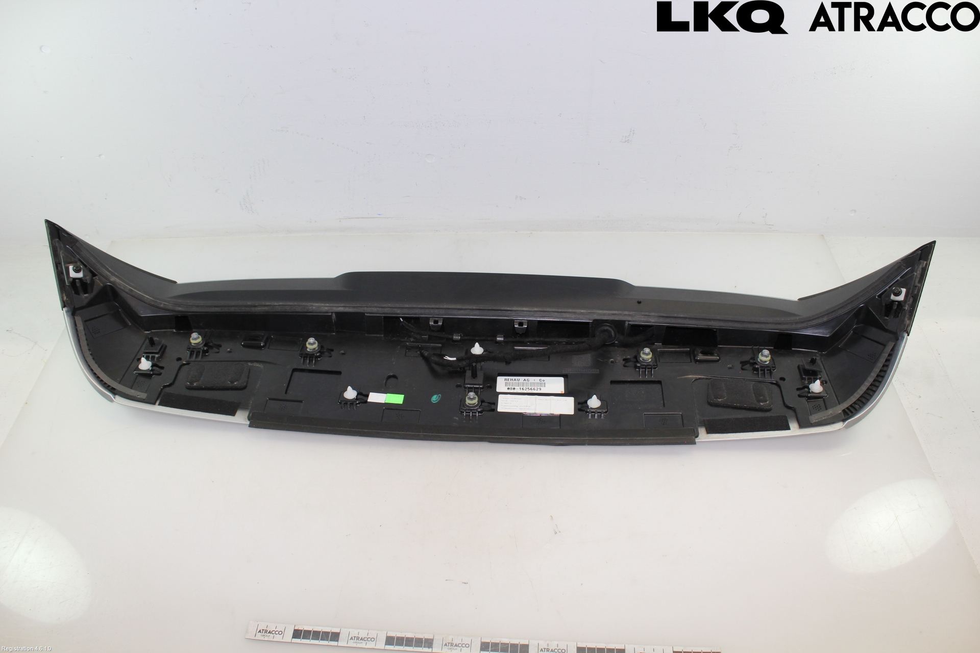 Volkswagen VW GOLF / E-GOLF VIII 20- Spoiler Bakluke