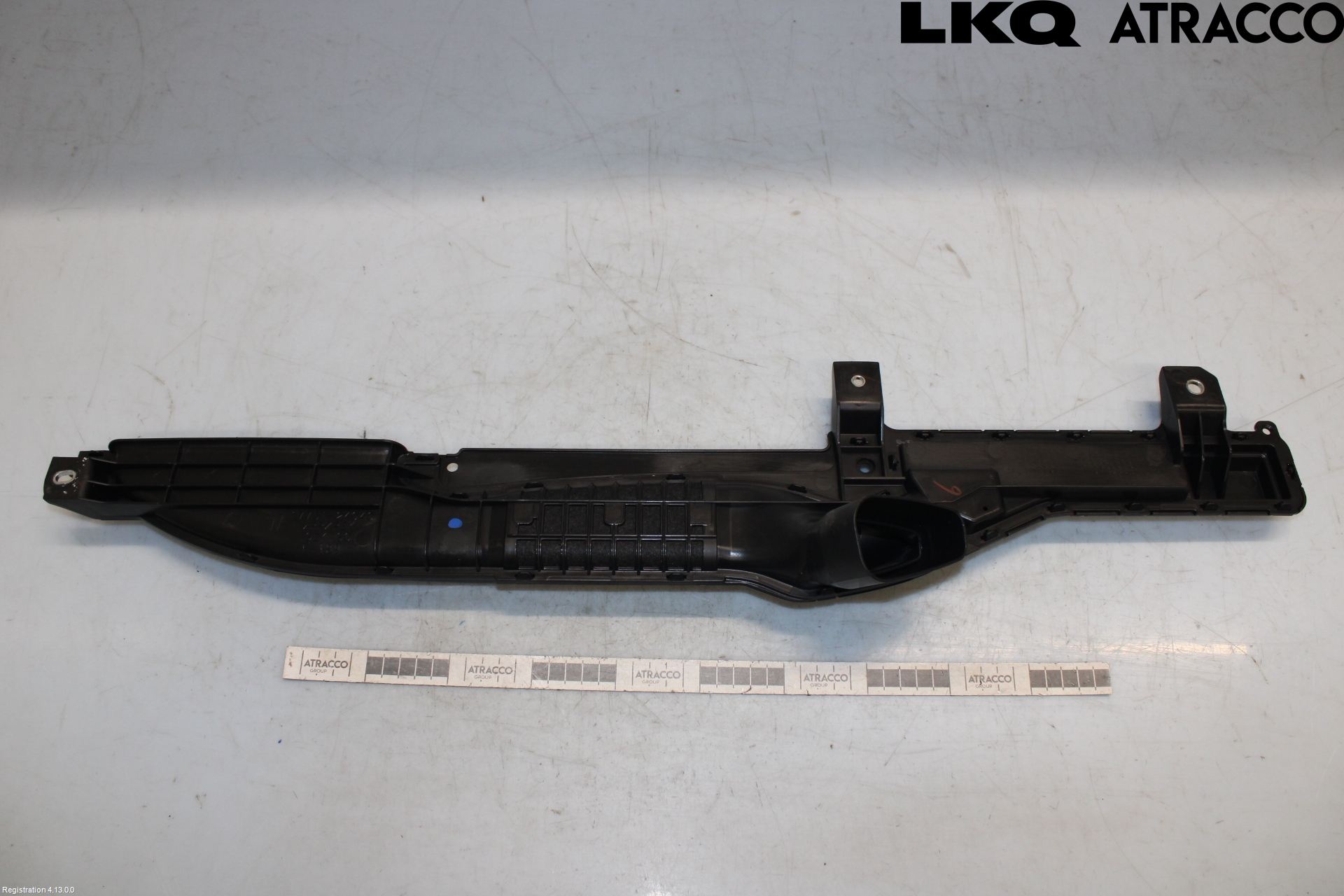 Toyota COROLLA CROSS XG10 22- Luftstyring Front
