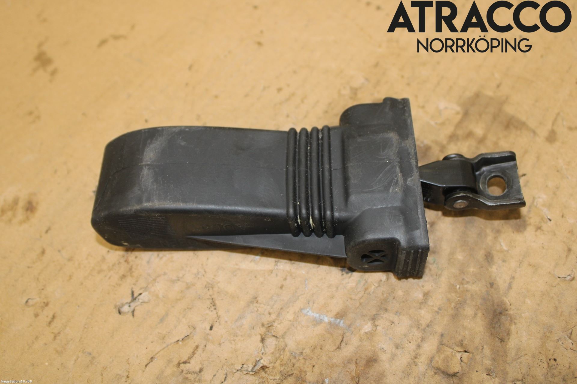 Audi A6 F2/C8 19- Dørstopper
