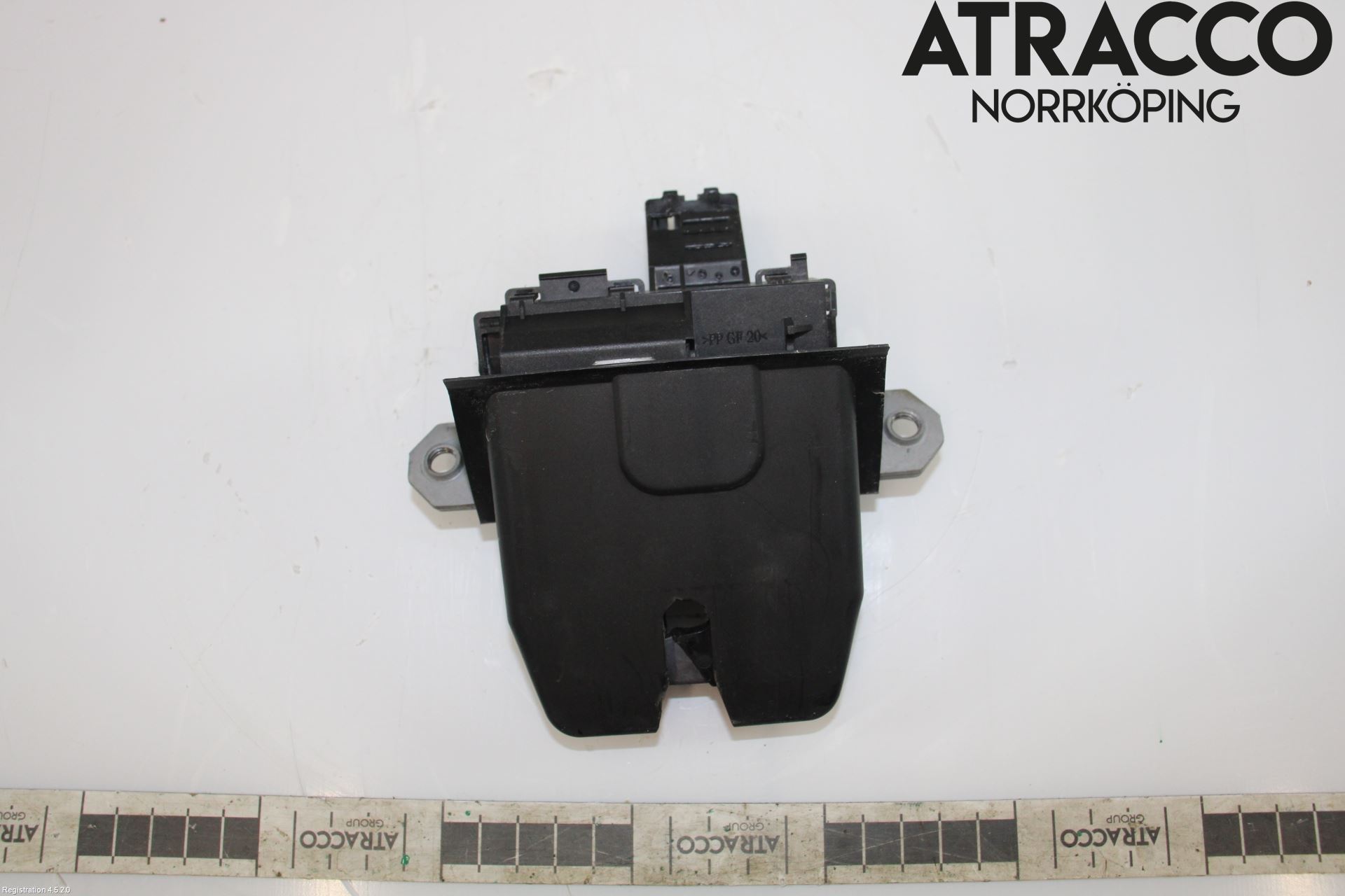 Ford FOCUS 15-18 Bakluke-Lokk Låsekasse