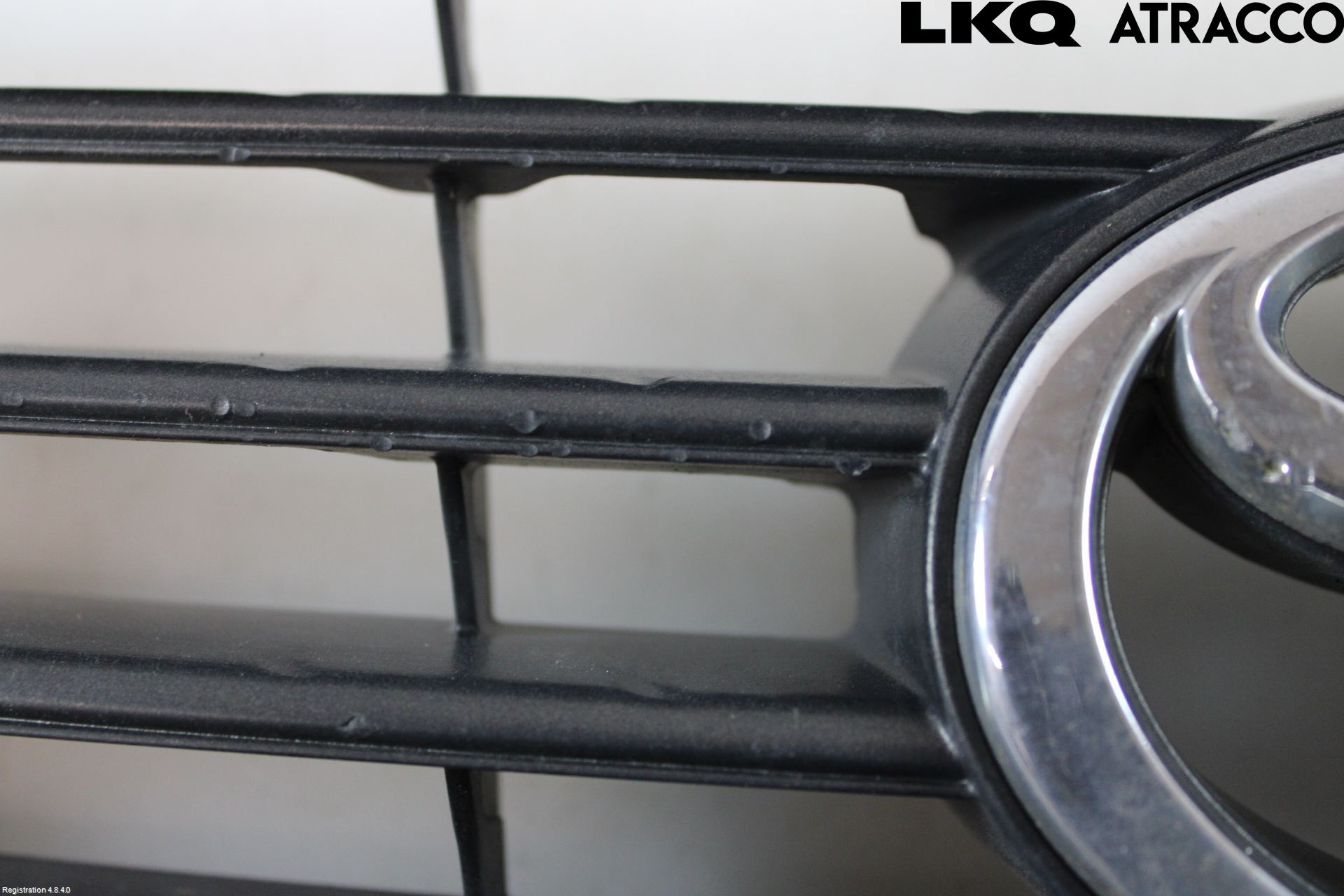 Toyota COROLLA 98-01 Grill Komplett