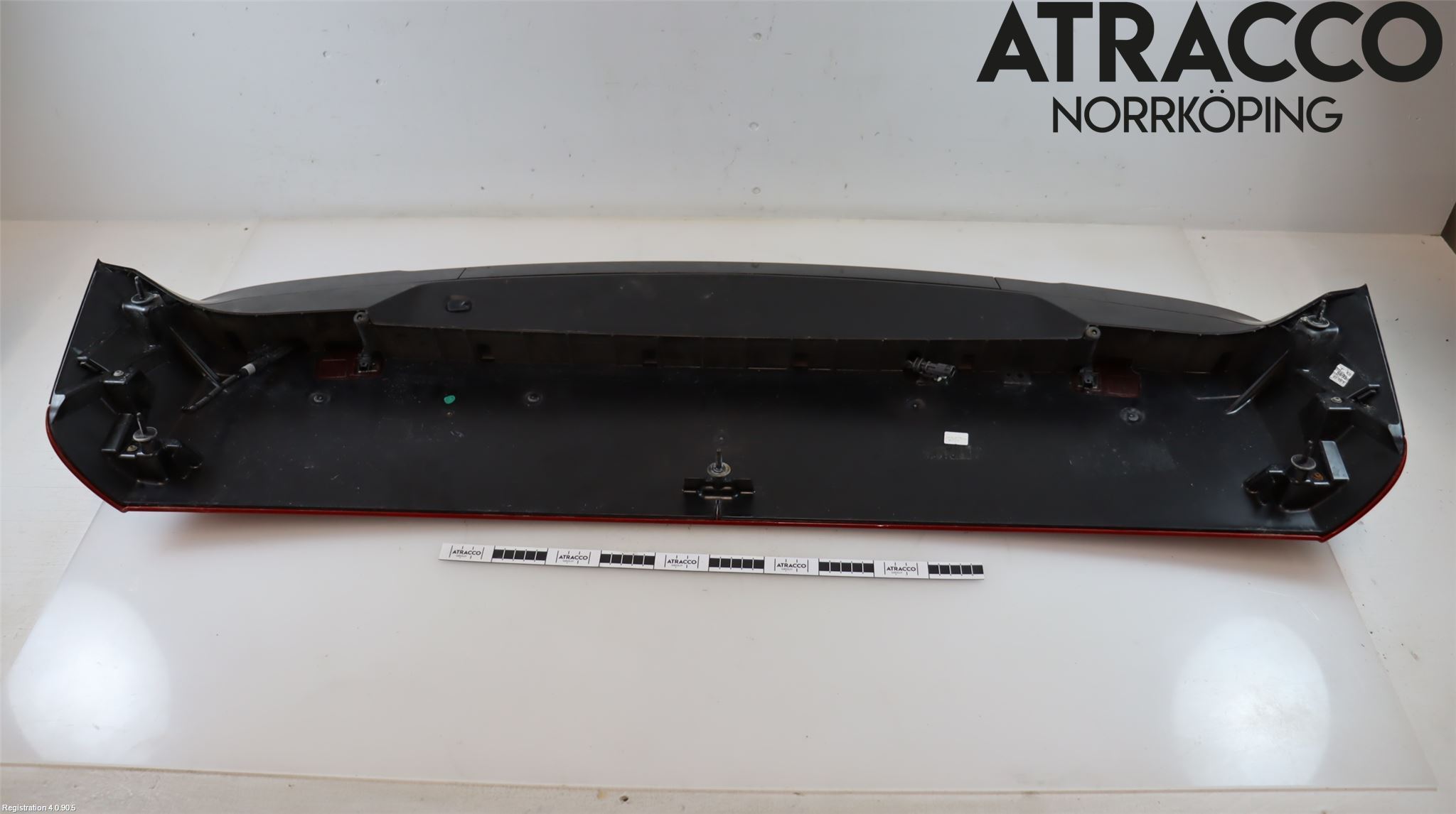 Jaguar F-PACE Spoiler Bakluke