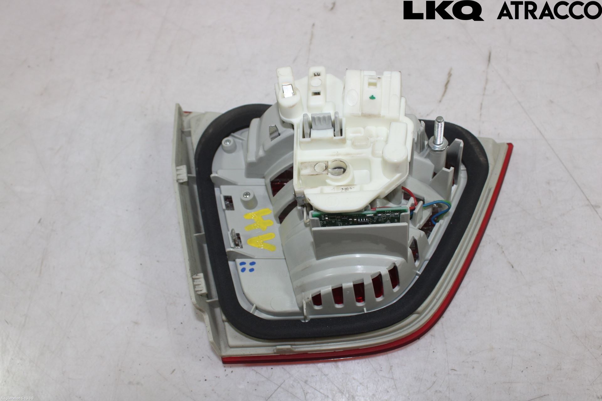 BMW 3 E90/91 SED/TOU 05-12 Baklykt Høyre  På Luke(Indre)