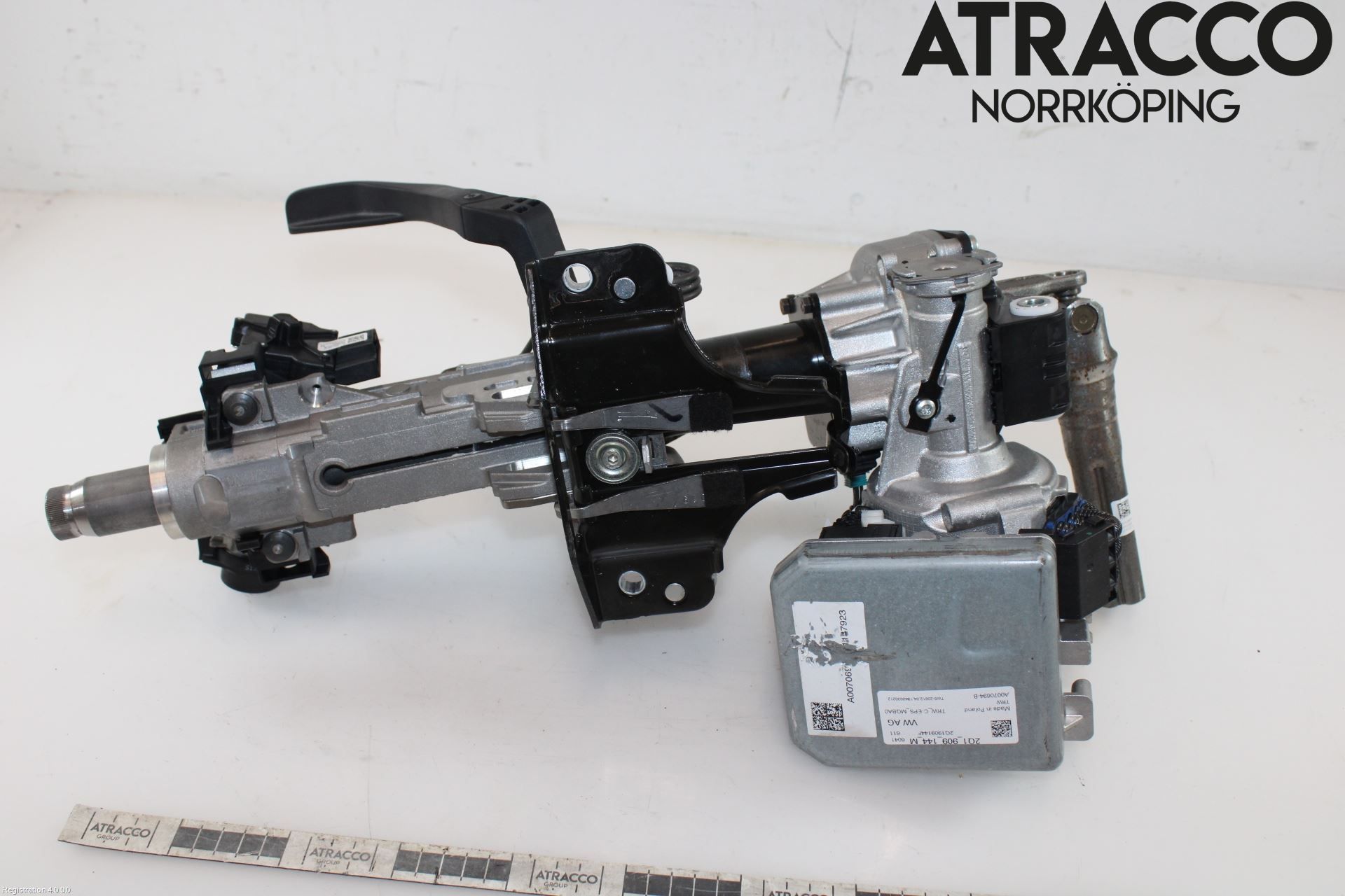 Volkswagen VW POLO VI 18->> Rattakselaggregat Innebygd Servo