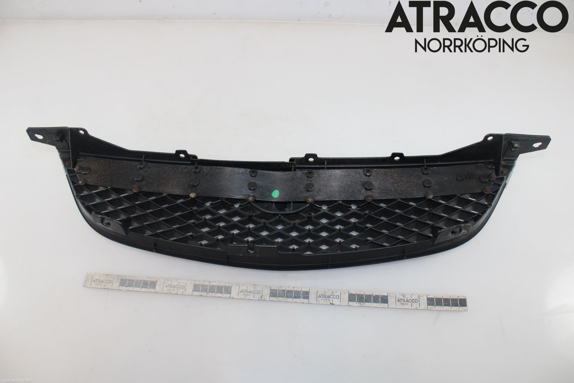 Mazda 626 98-02 Grill Komplett