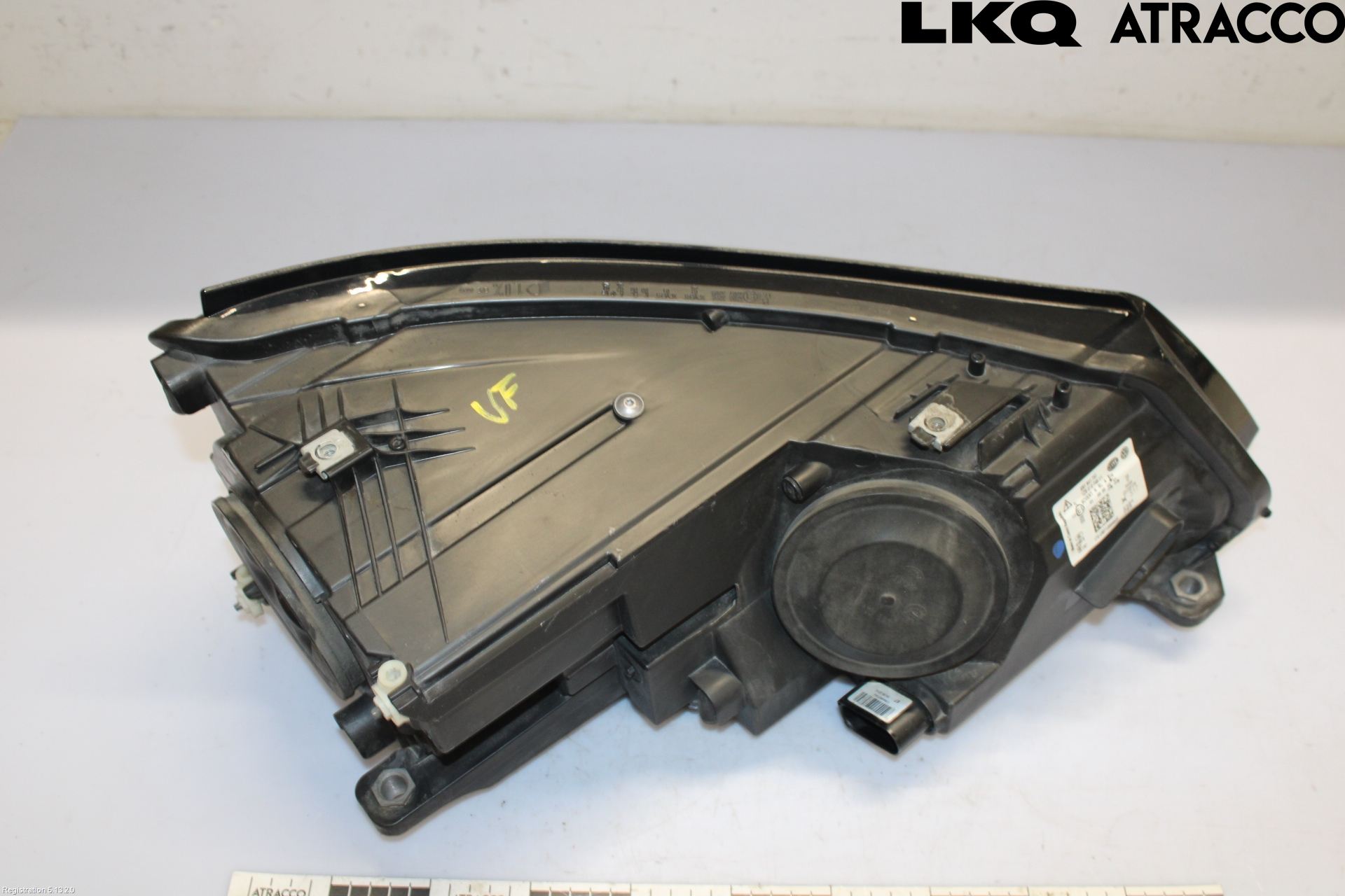 Volkswagen VW TIGUAN 07-16 Frontlykt Venstre