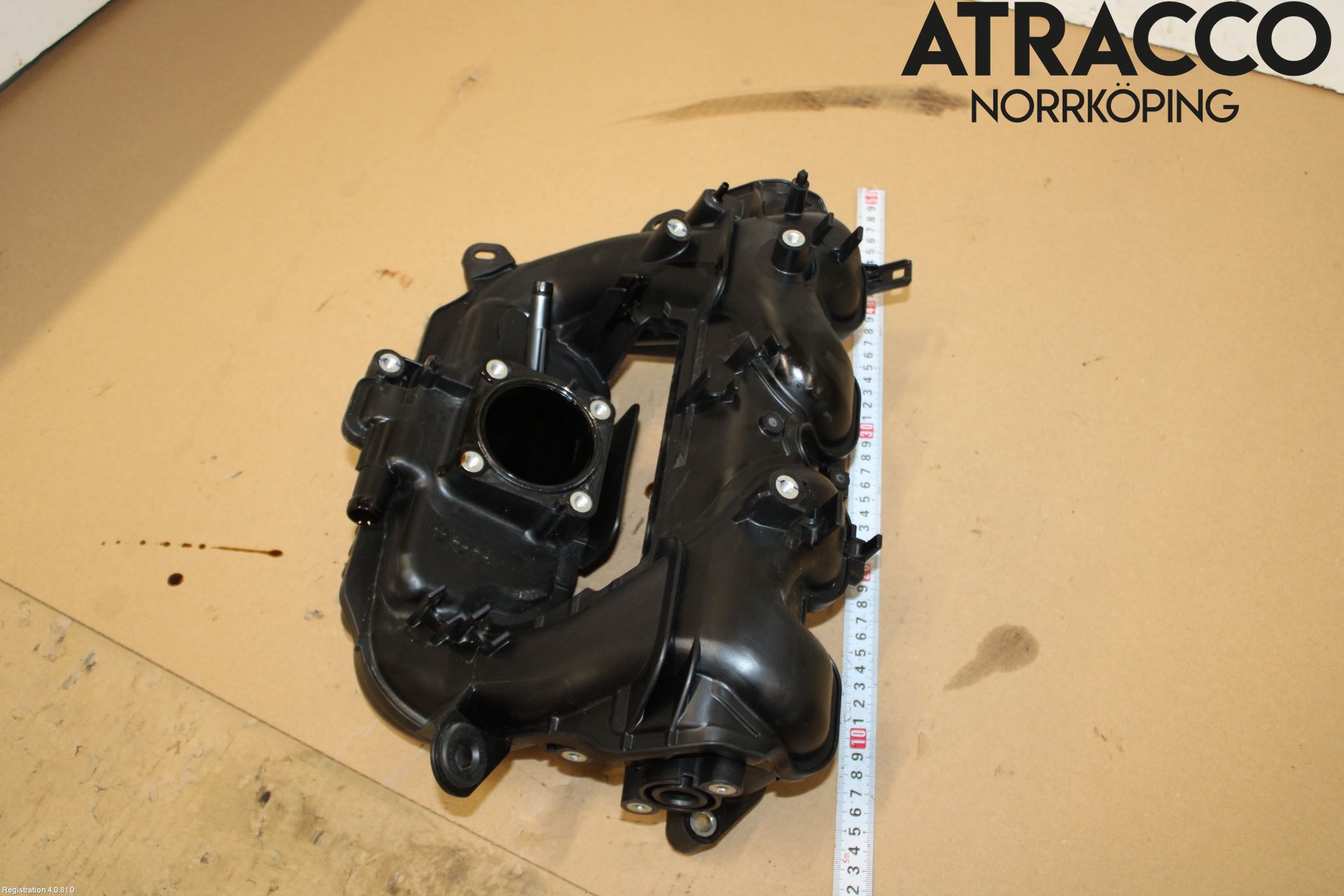 Toyota COROLLA 19- Innsugningsmanifold
