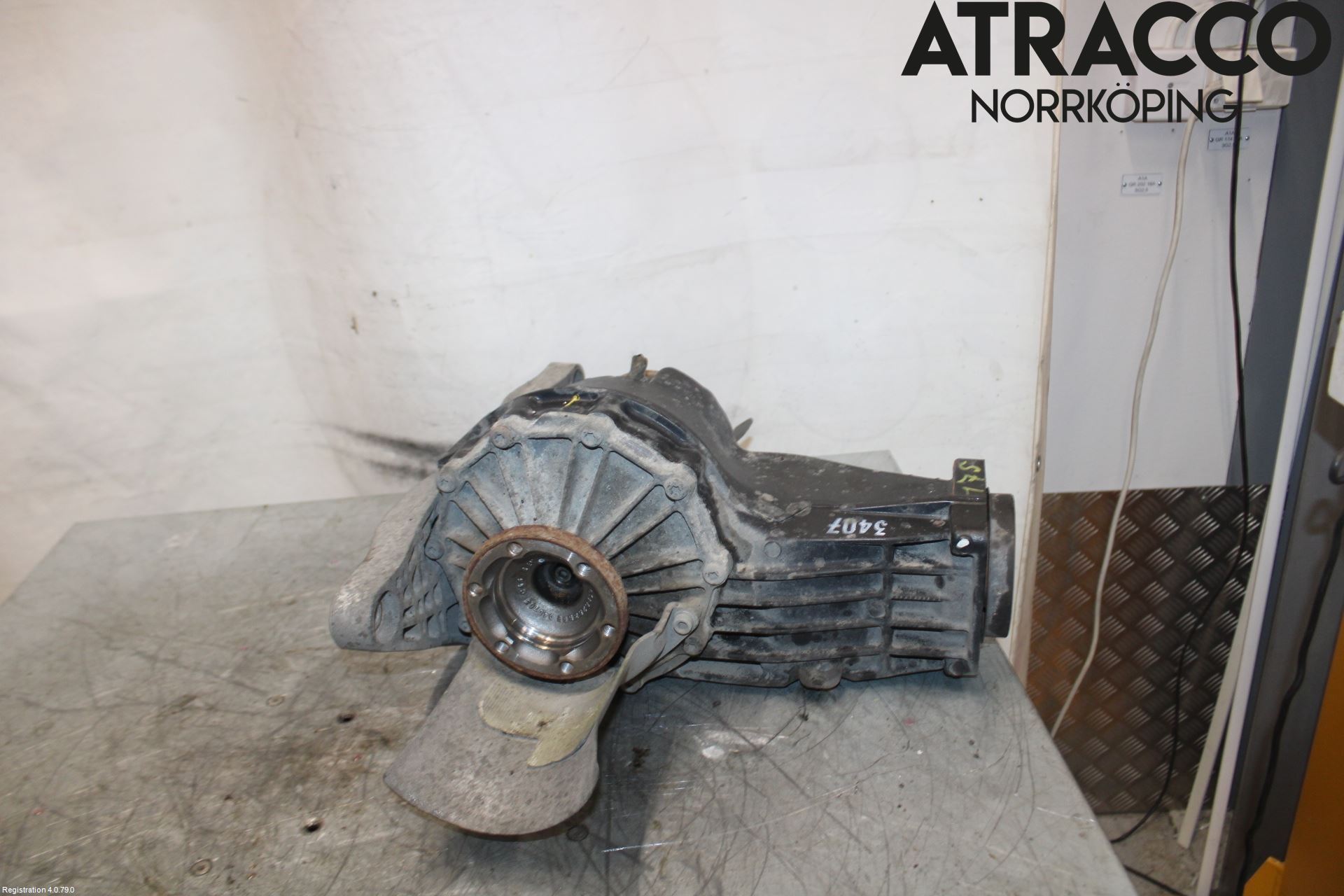 Audi A4/S4 01-05 Bakaksel Kardang Bak -Diff