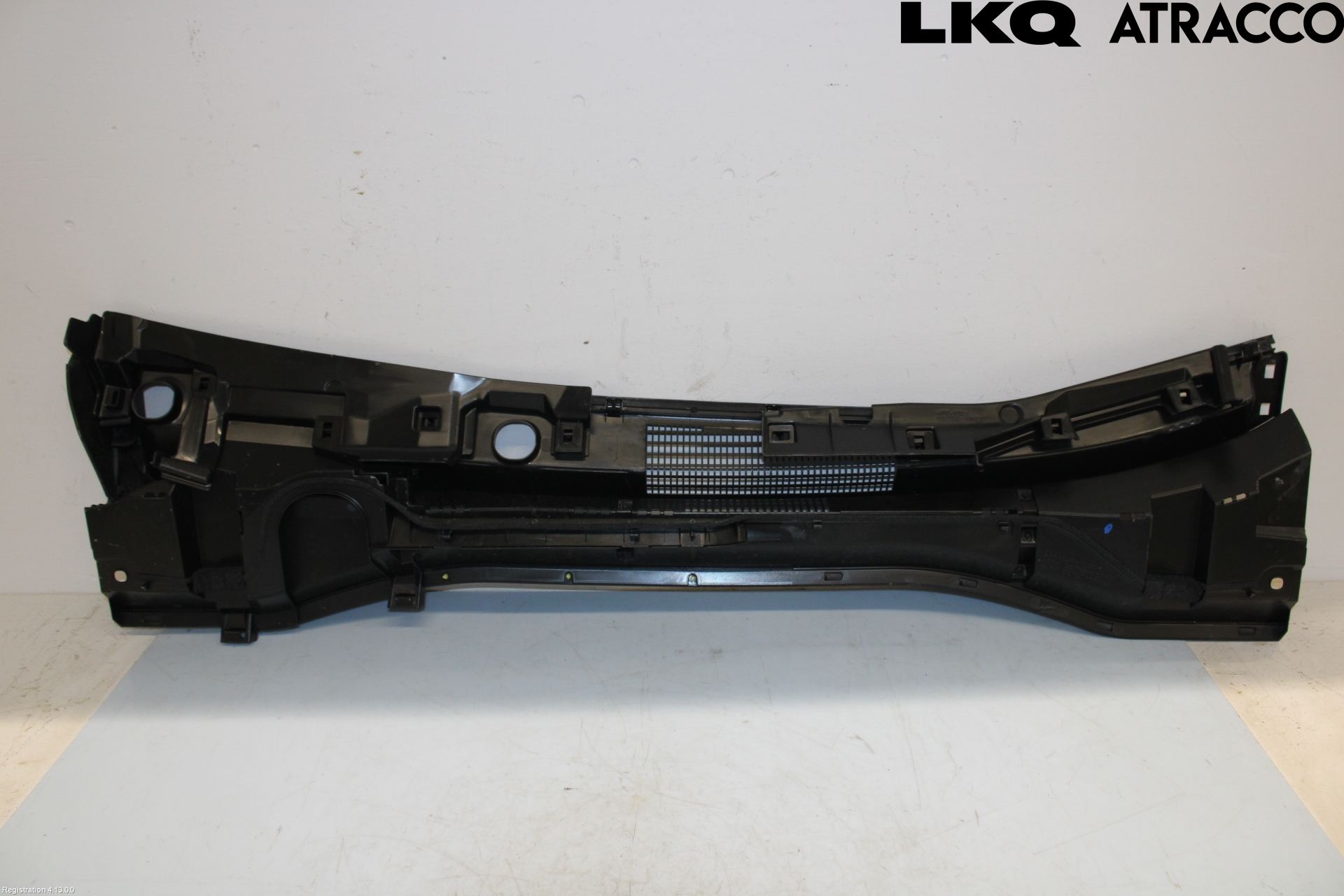 Toyota COROLLA CROSS XG10 22- Visker Deksel-Grill-Under Frr