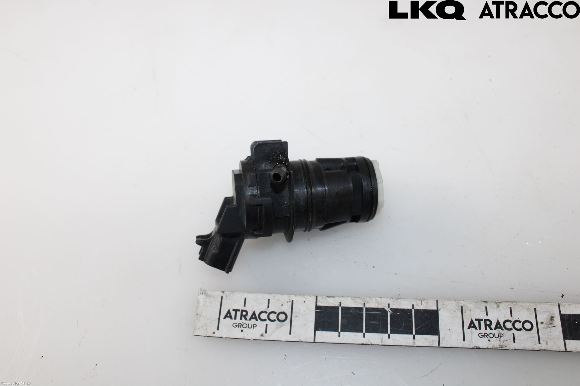 Toyota YARIS XP90 06-11 Spylerpumpe Frontrute