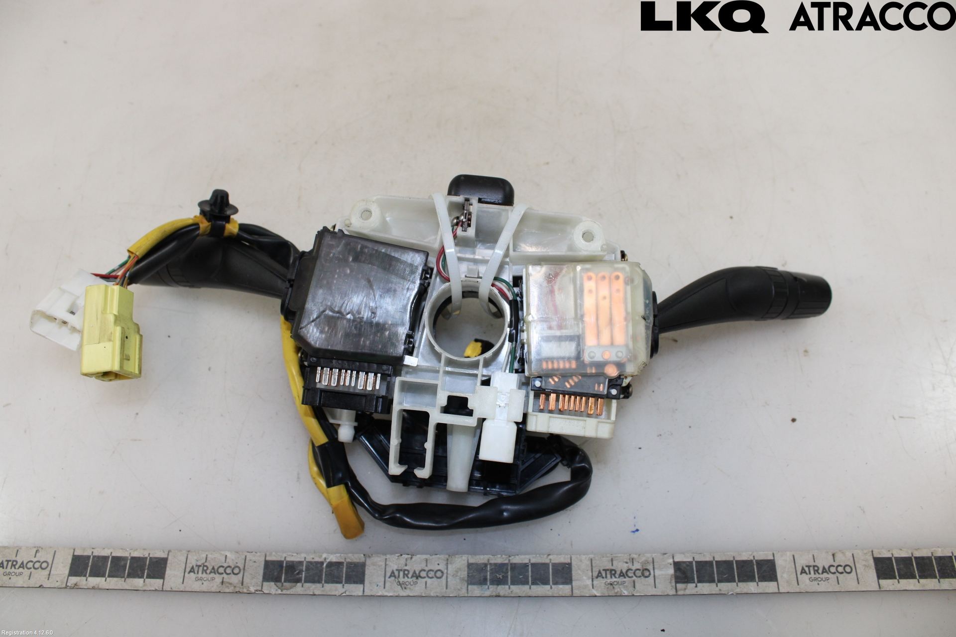 Subaru LEGACY    04-06 Bryter Ratt Kombi H Og V