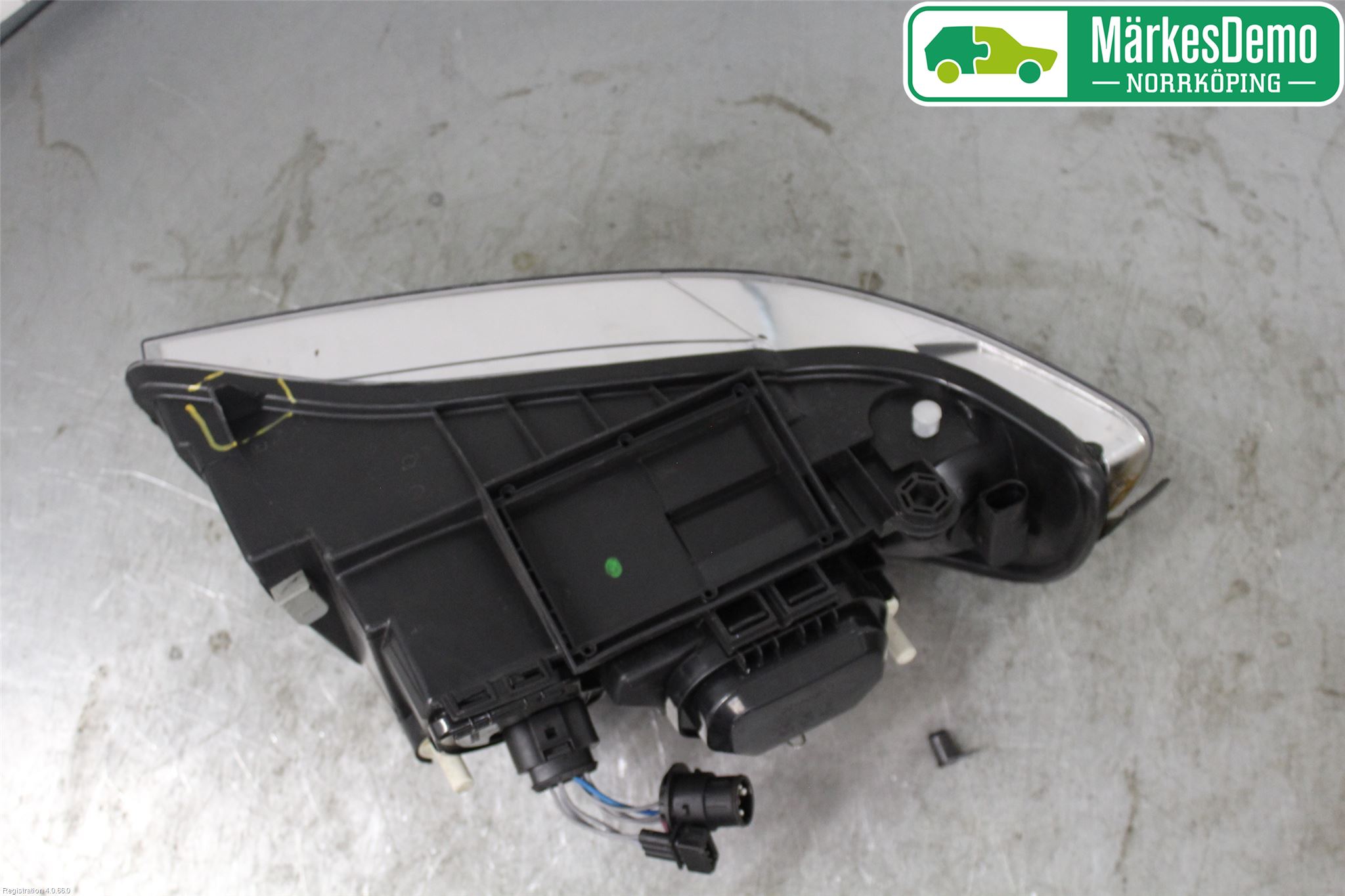 Audi A4/S4 99B-00 Frontlykt Venstre