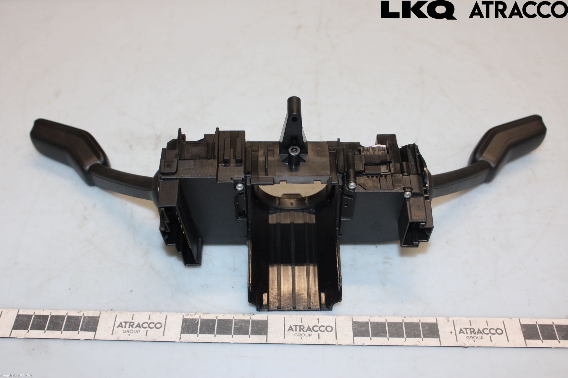 Seat ARONA Bryter Ratt Kombi H Og V