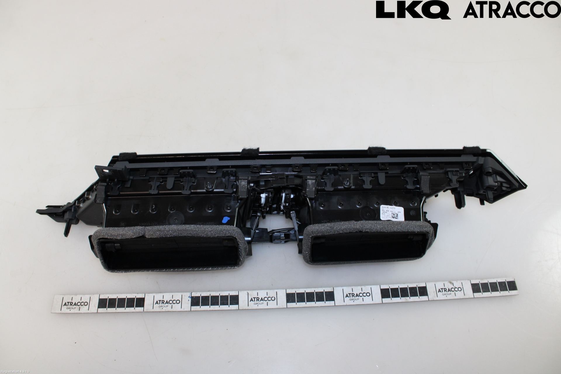 Audi E-TRON, S GE 19- Dashbord Kanal - Dyse