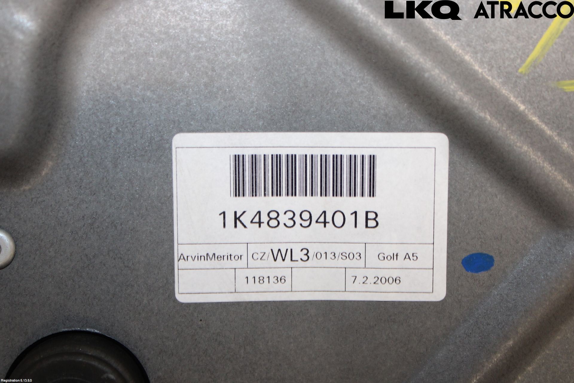 Volkswagen VW GOLF V 04-09 Vindusheis