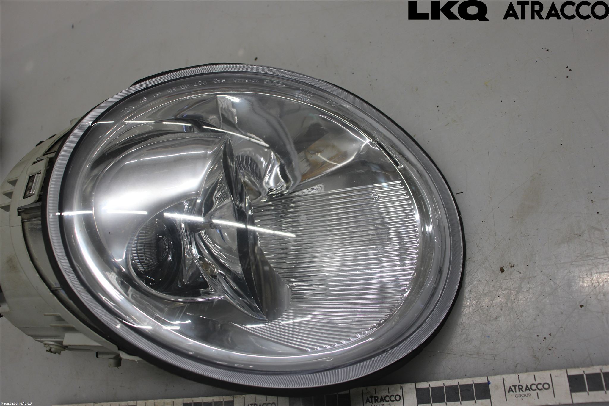 Volkswagen VW BEETLE 98-10 Frontlykt Venstre