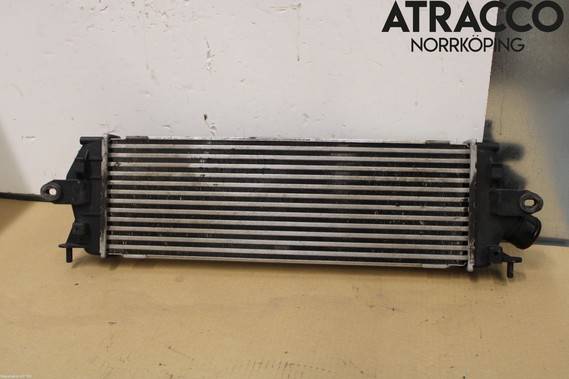 Renault TRAFIC   02-14 Intercooler Radiator