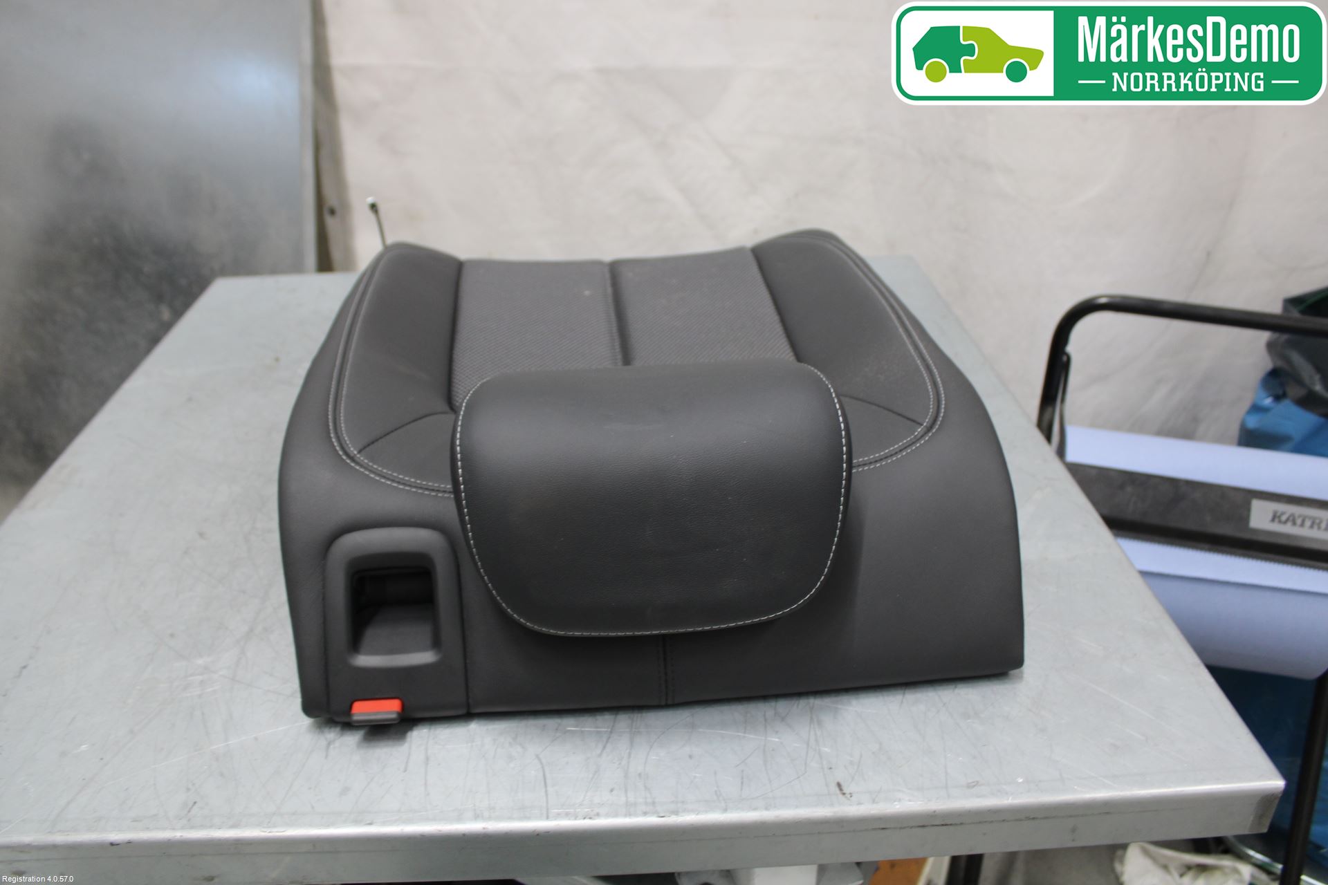 Audi A6 F2/C8 19- Innr Sete Baksete Kompl