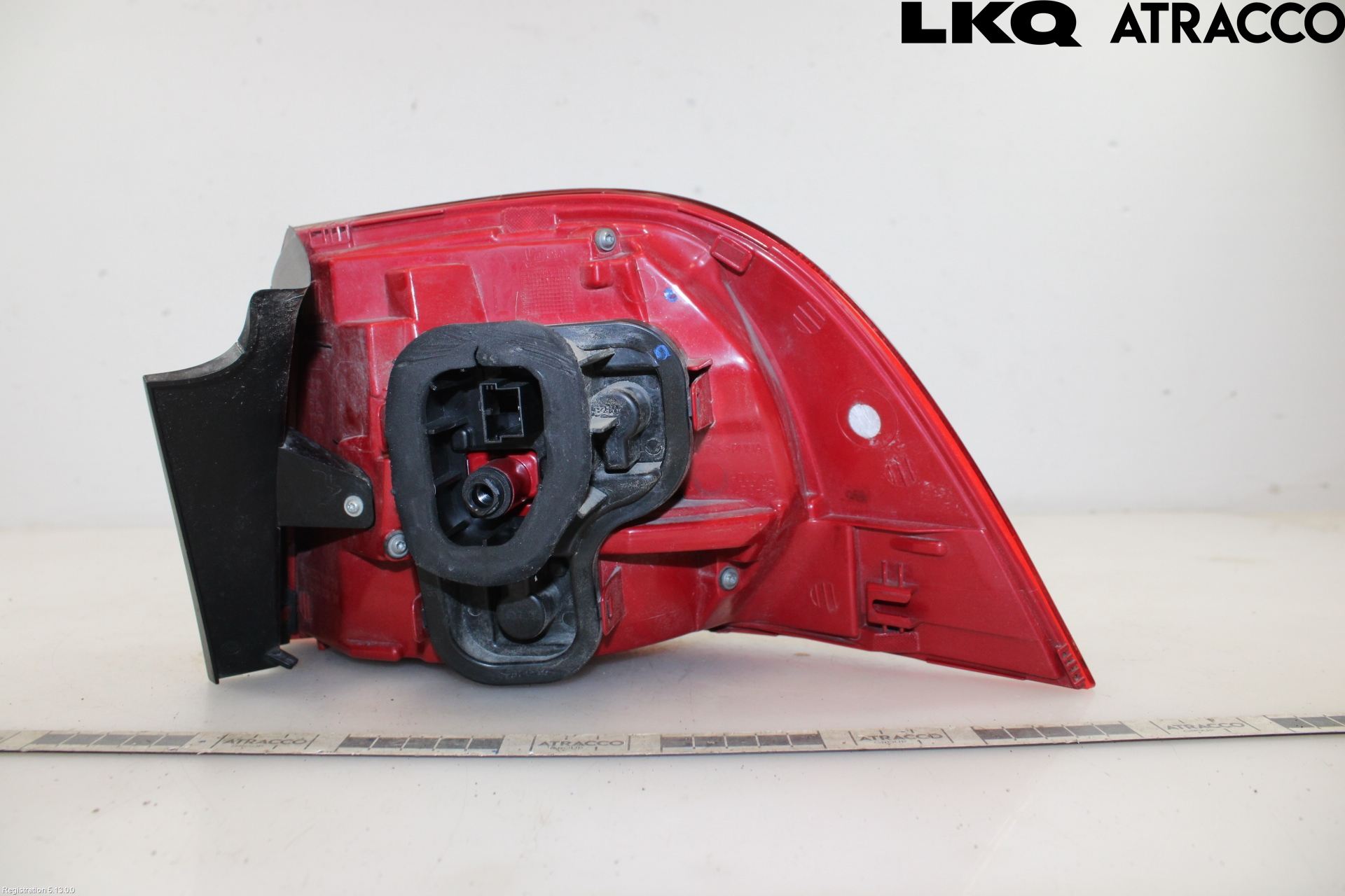 Volkswagen VW TOUAREG 7P 11-18 Baklykt Venstre