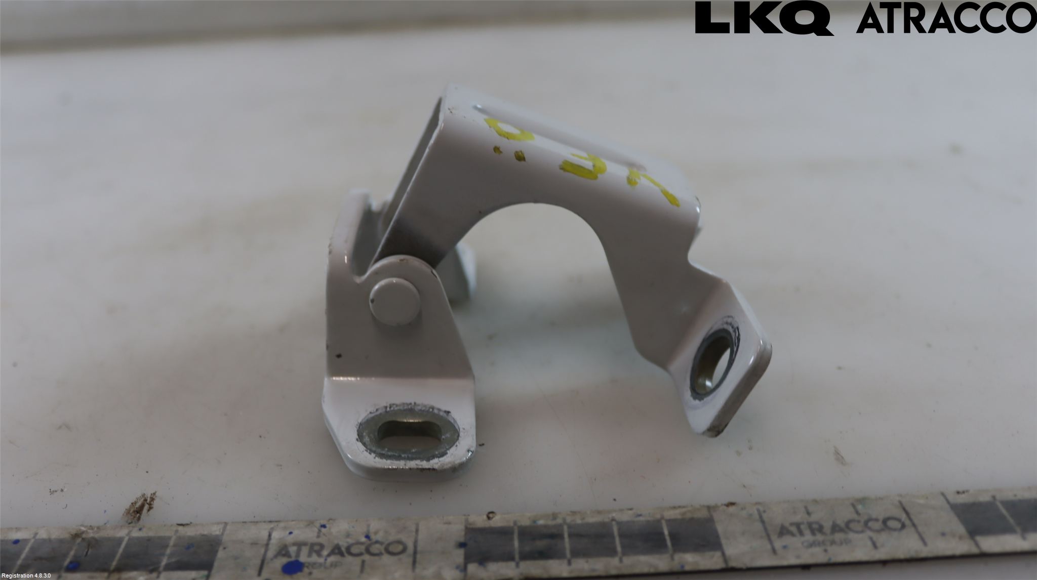 Maxus E-DELIVER3 EV30 20- Dørhengsel