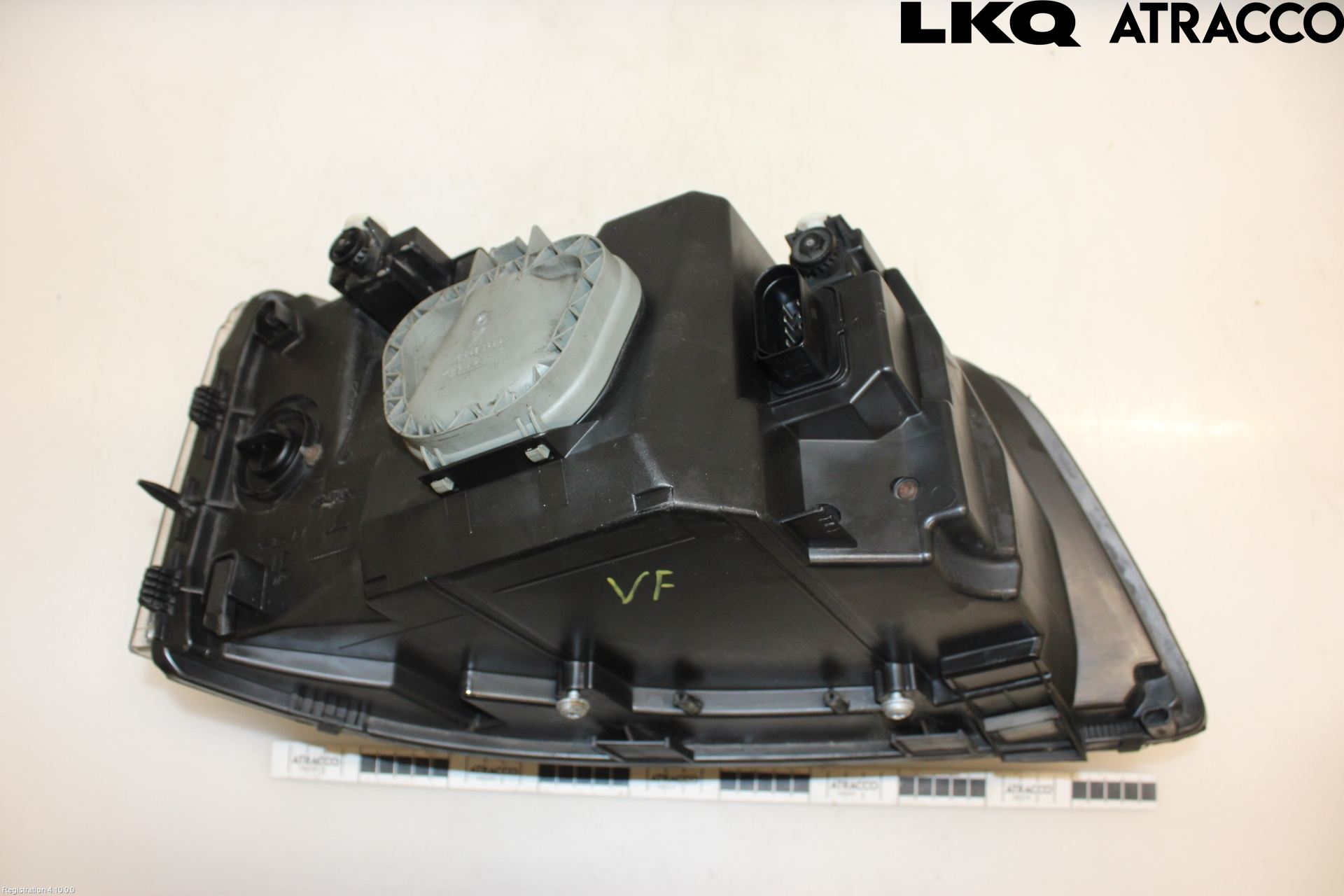 Volkswagen VW TRANSP/CARAVELLE (T5) 04-15 Frontlykt Venstre