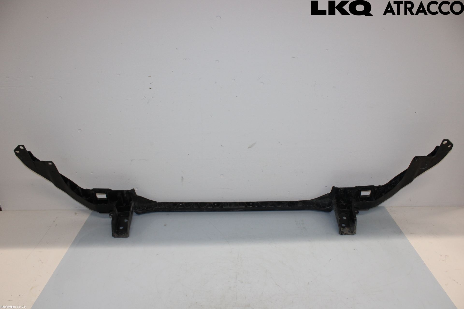 Jaguar XE (X760) 15-24 Frontplate