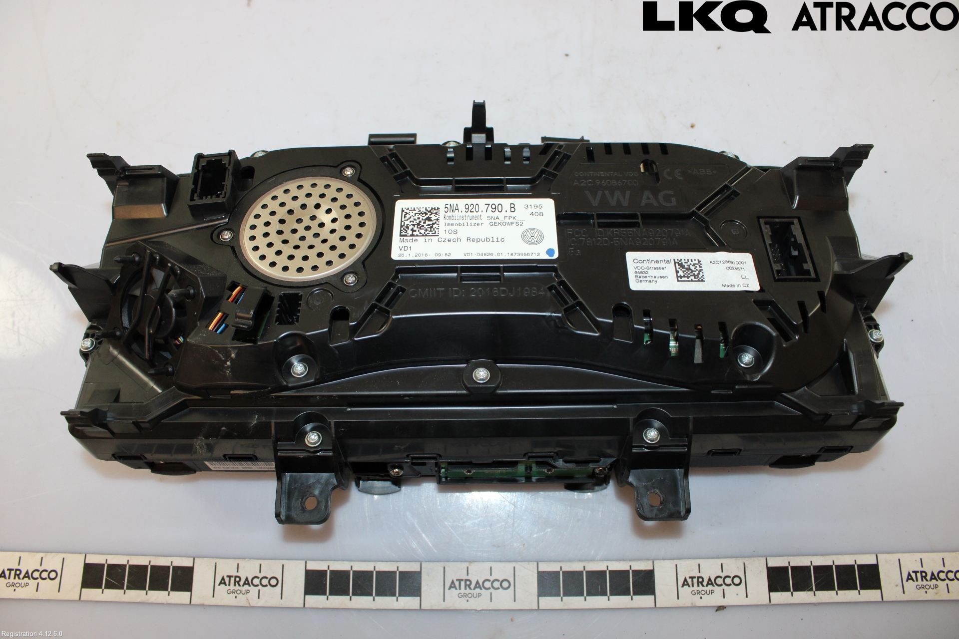 Volkswagen VW TIGUAN 16-24 Instr Kombinert