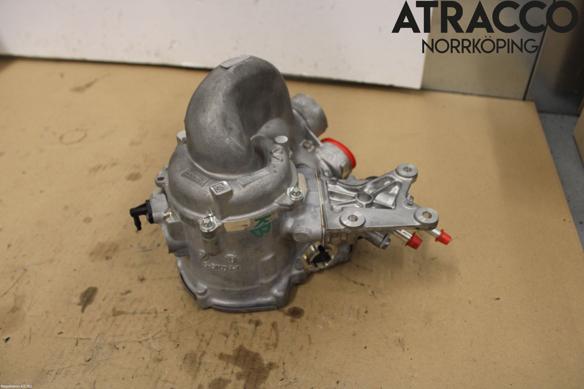 Audi A6 F2/C8 19- Kompressor Reimdrevet