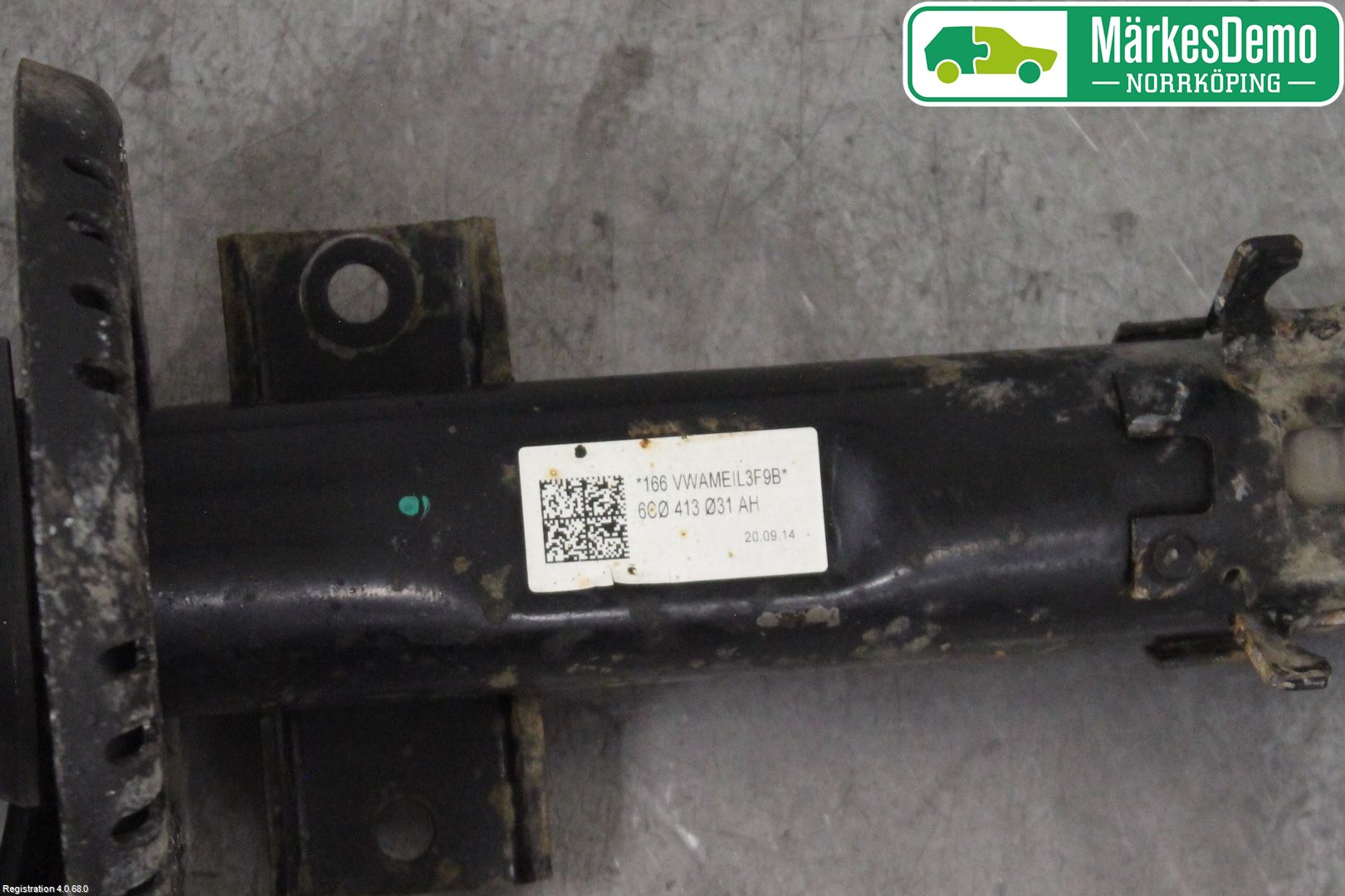 Volkswagen VW POLO 10-17 Fjærbein Foran Høyre