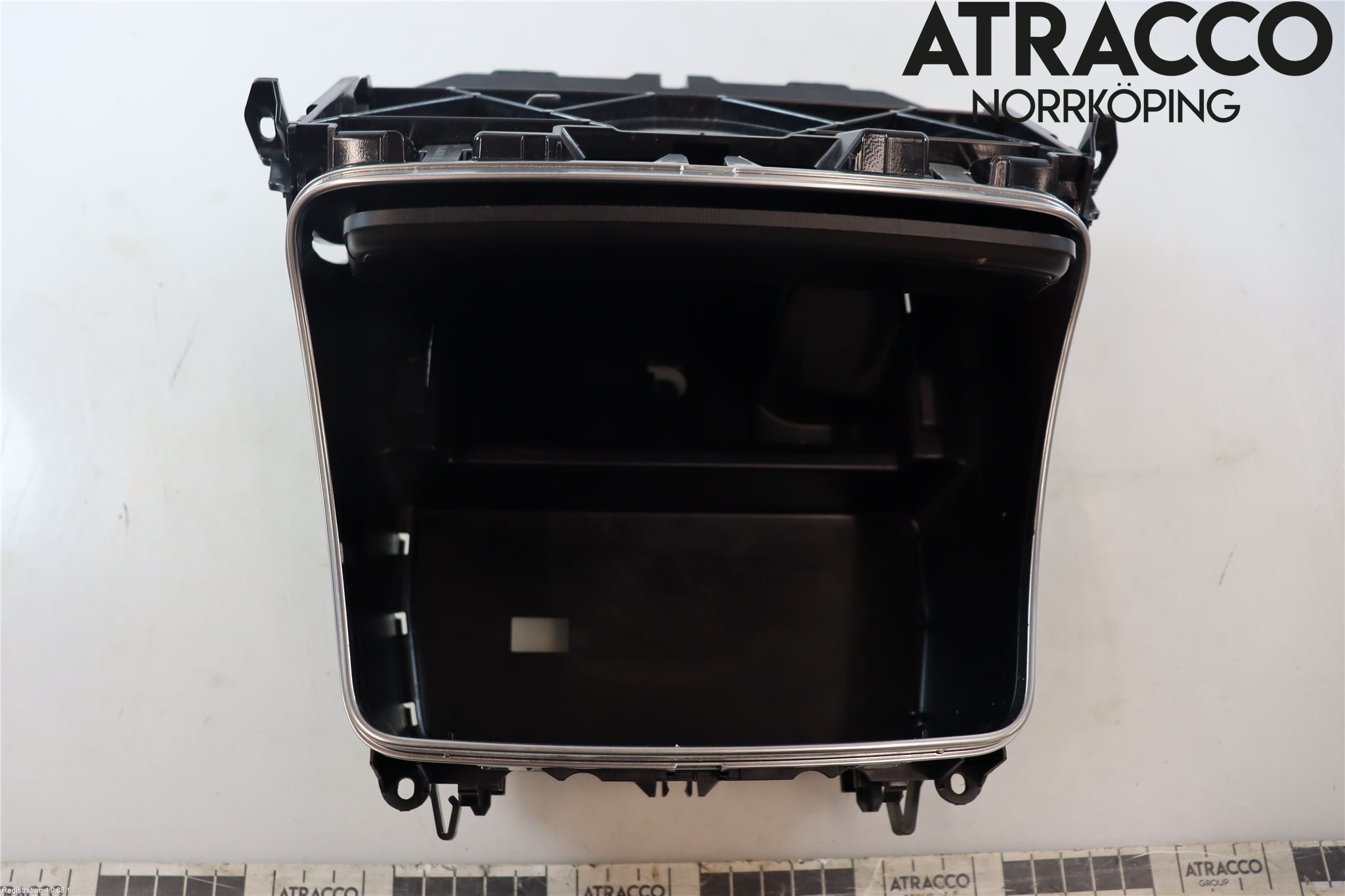 Mercedes-Benz MB GLC-KLASS (X253/C253) 15-22 Innr Koppholder