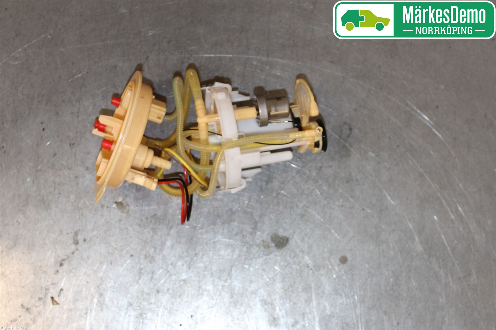 Audi A4/S4 B9 16-19 Drivstoffpumpe Fødepumpe El