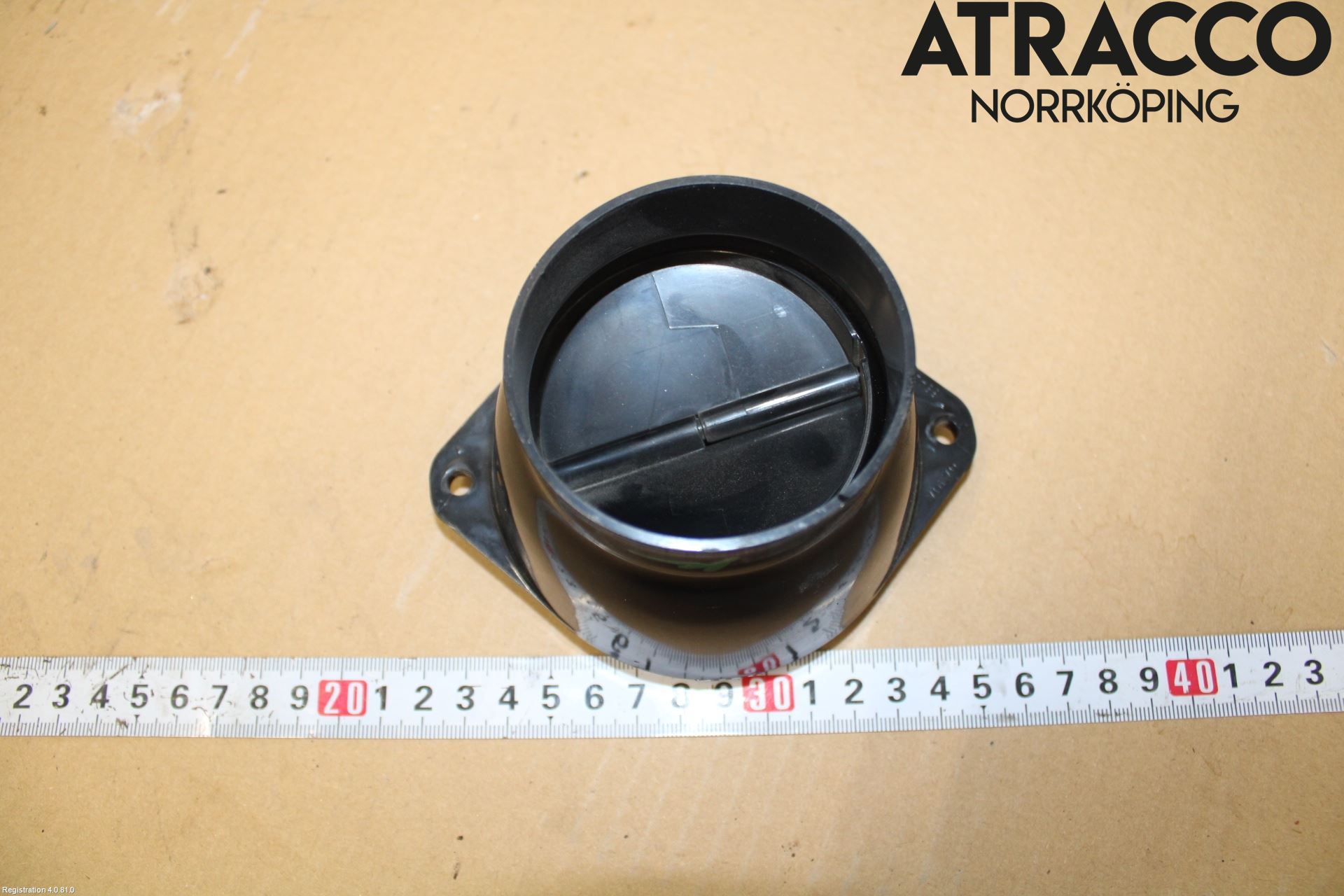 Volvo 140      67-75 Dashbord Kanal - Dyse