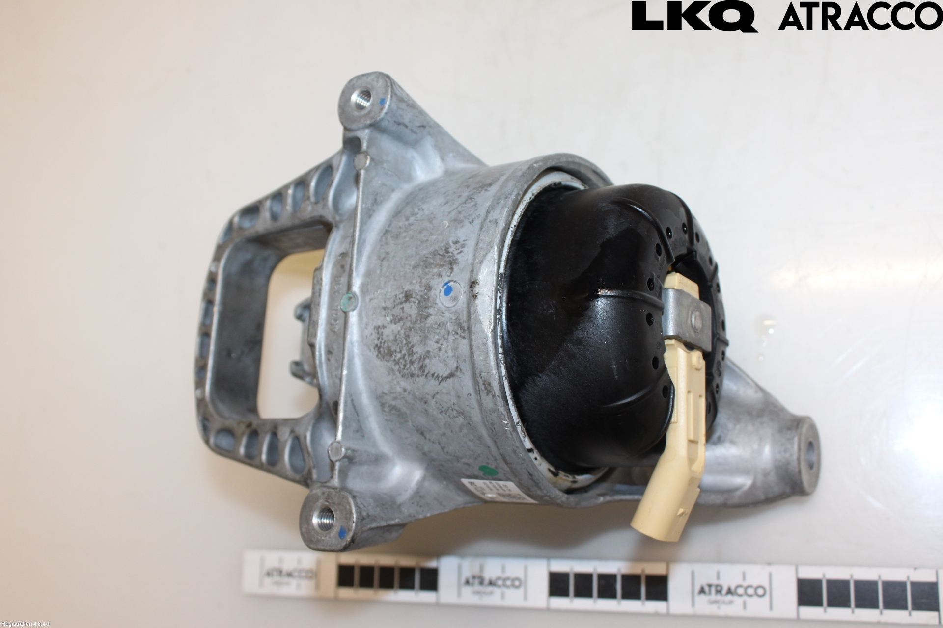 Audi A4/S4 B9 20- Motor Feste Stål-Alu