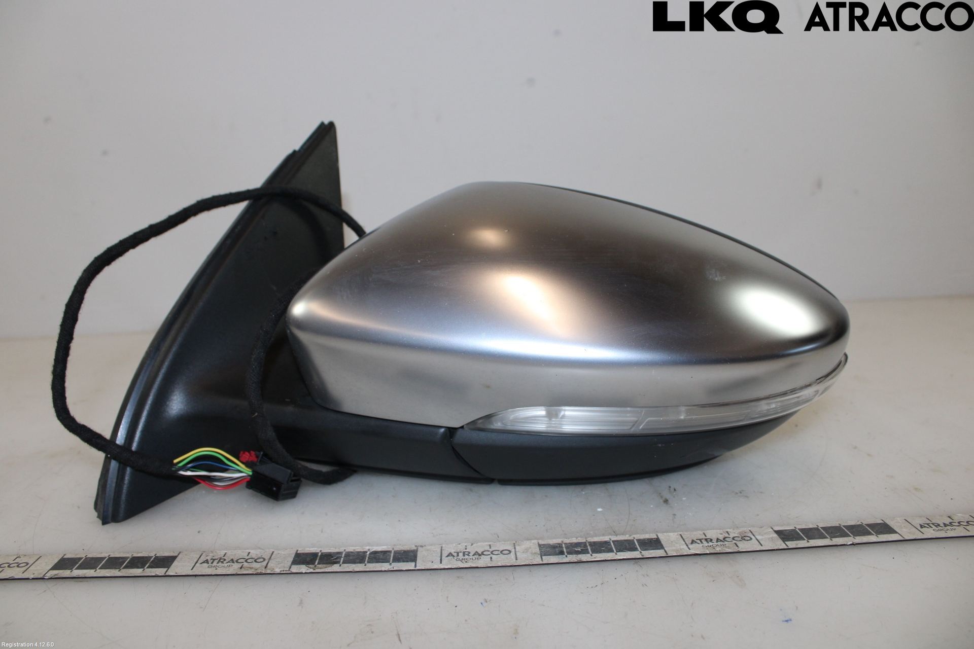 Volkswagen VW PASSAT 11-14 Speil V M-El Justering